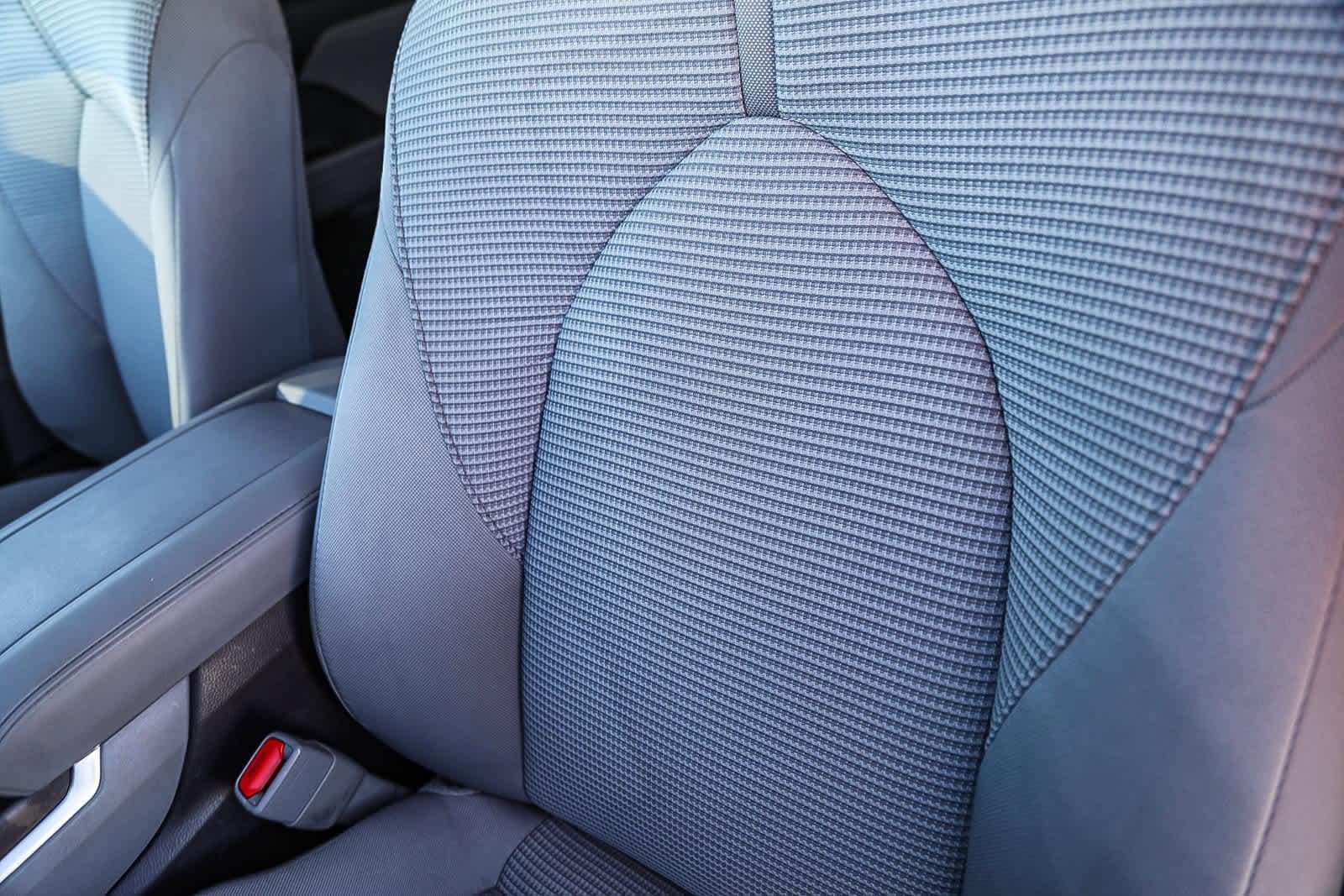 Thumbnail: 2020 Toyota Highlander - 24