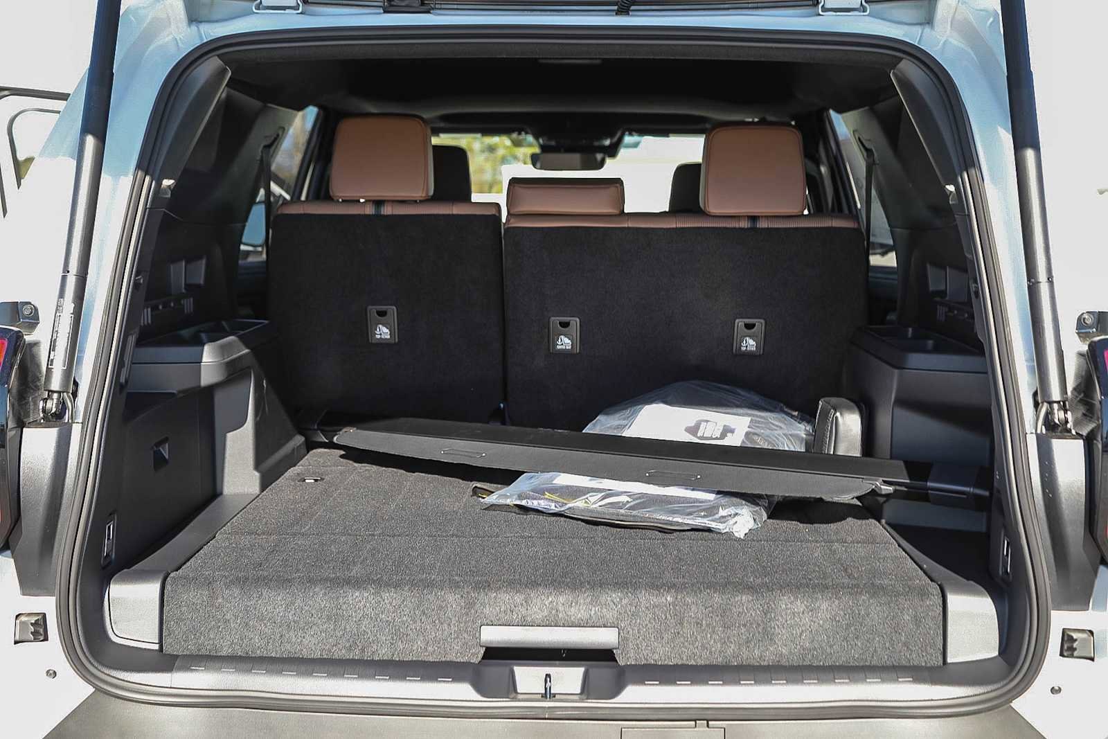 Thumbnail: 2026 Toyota 4Runner - 12