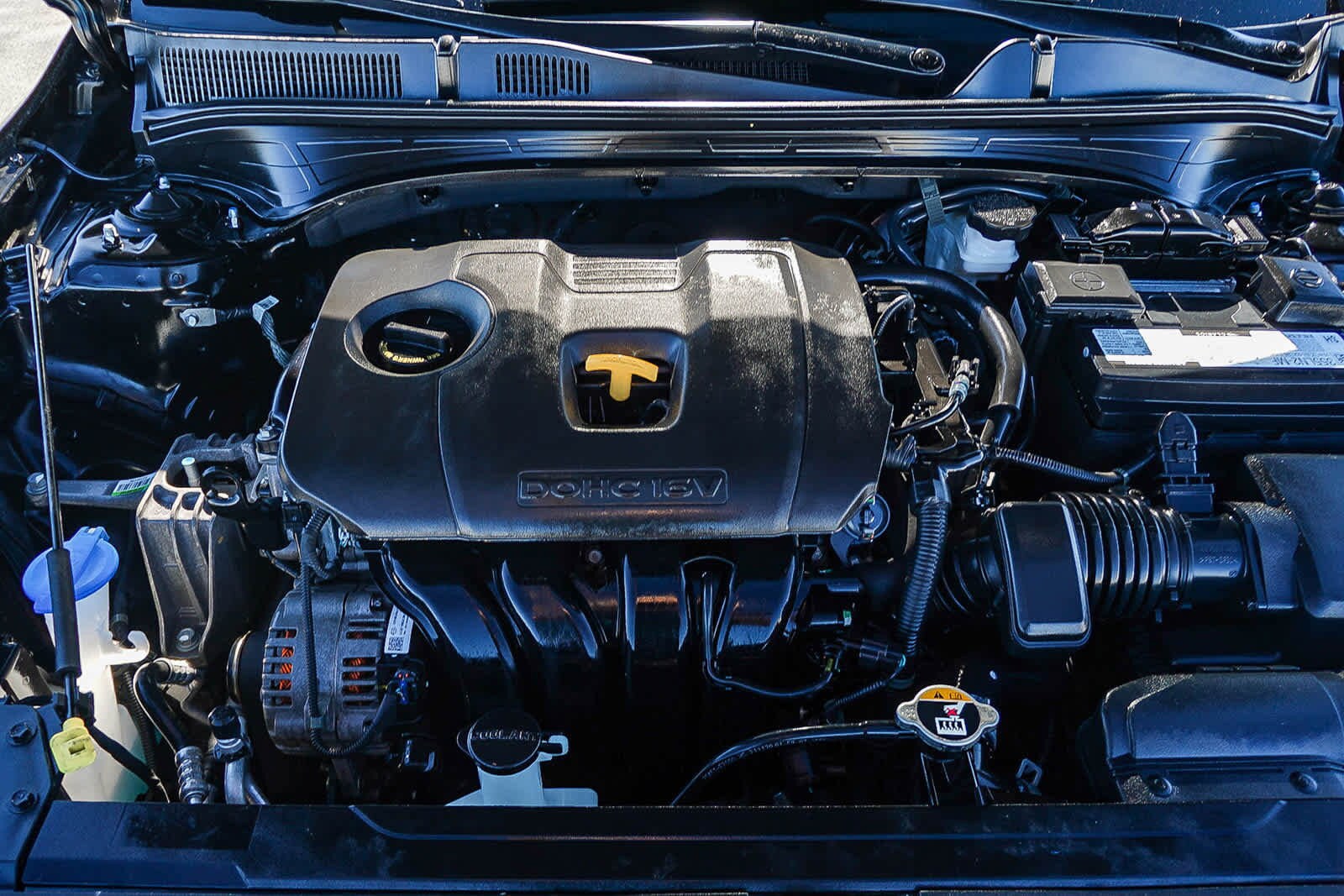 Thumbnail: 2022 Kia Forte - 30