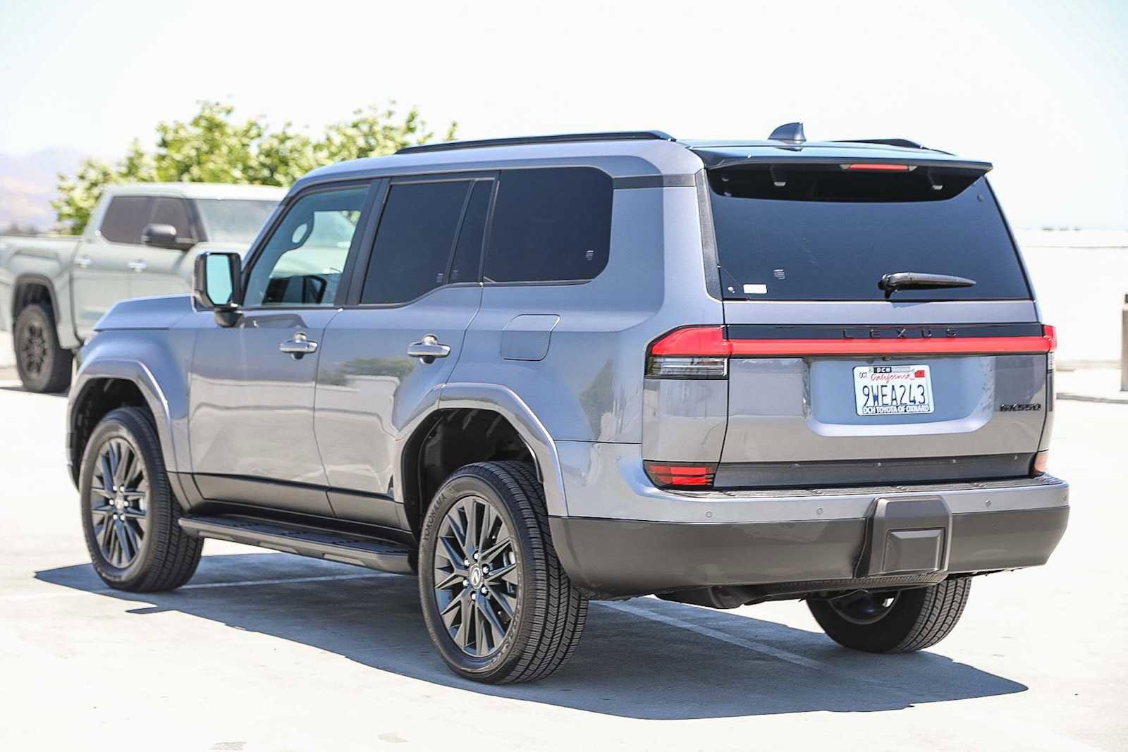 Thumbnail: 2025 Lexus GX - 7