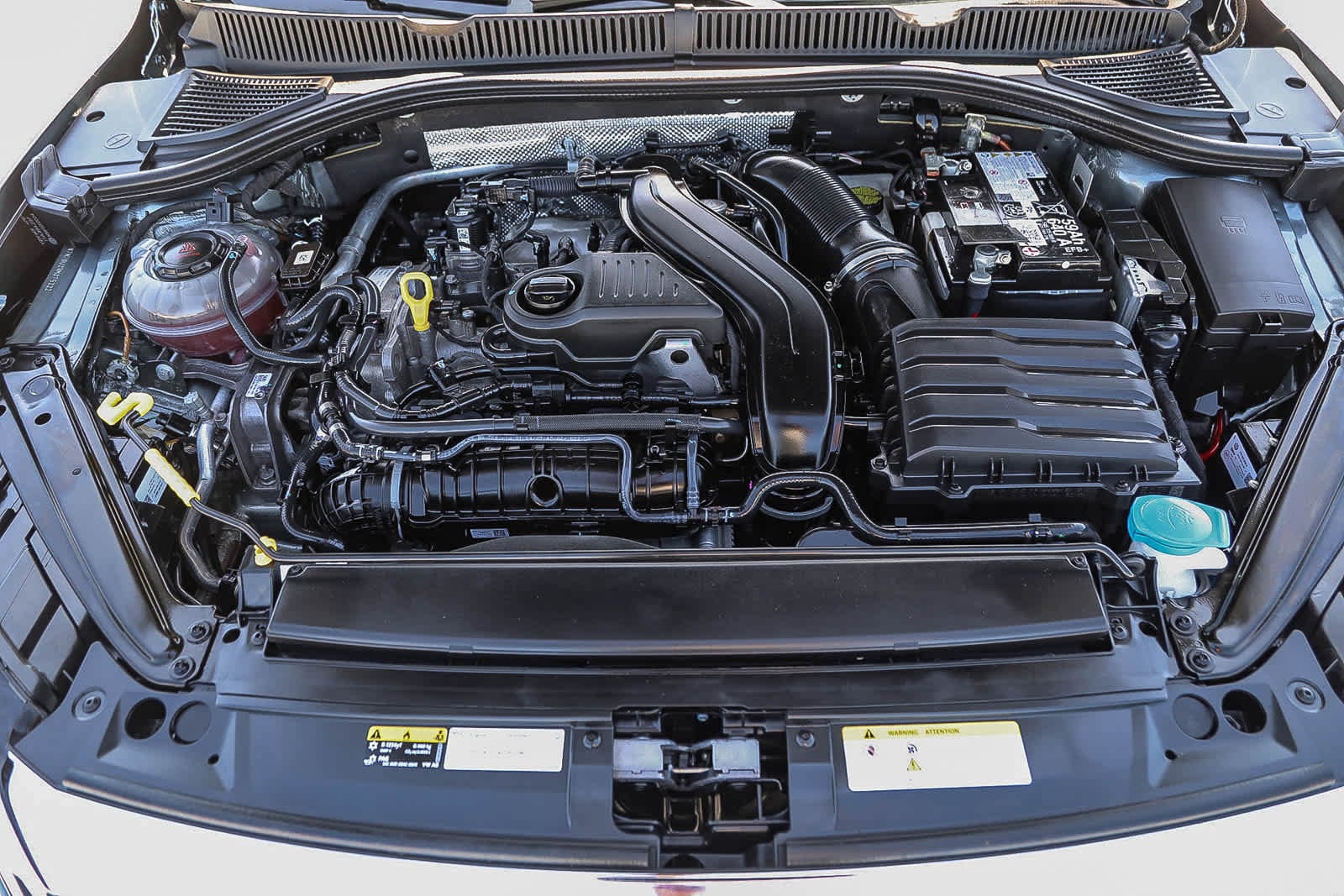 Thumbnail: 2024 Volkswagen Jetta - 25