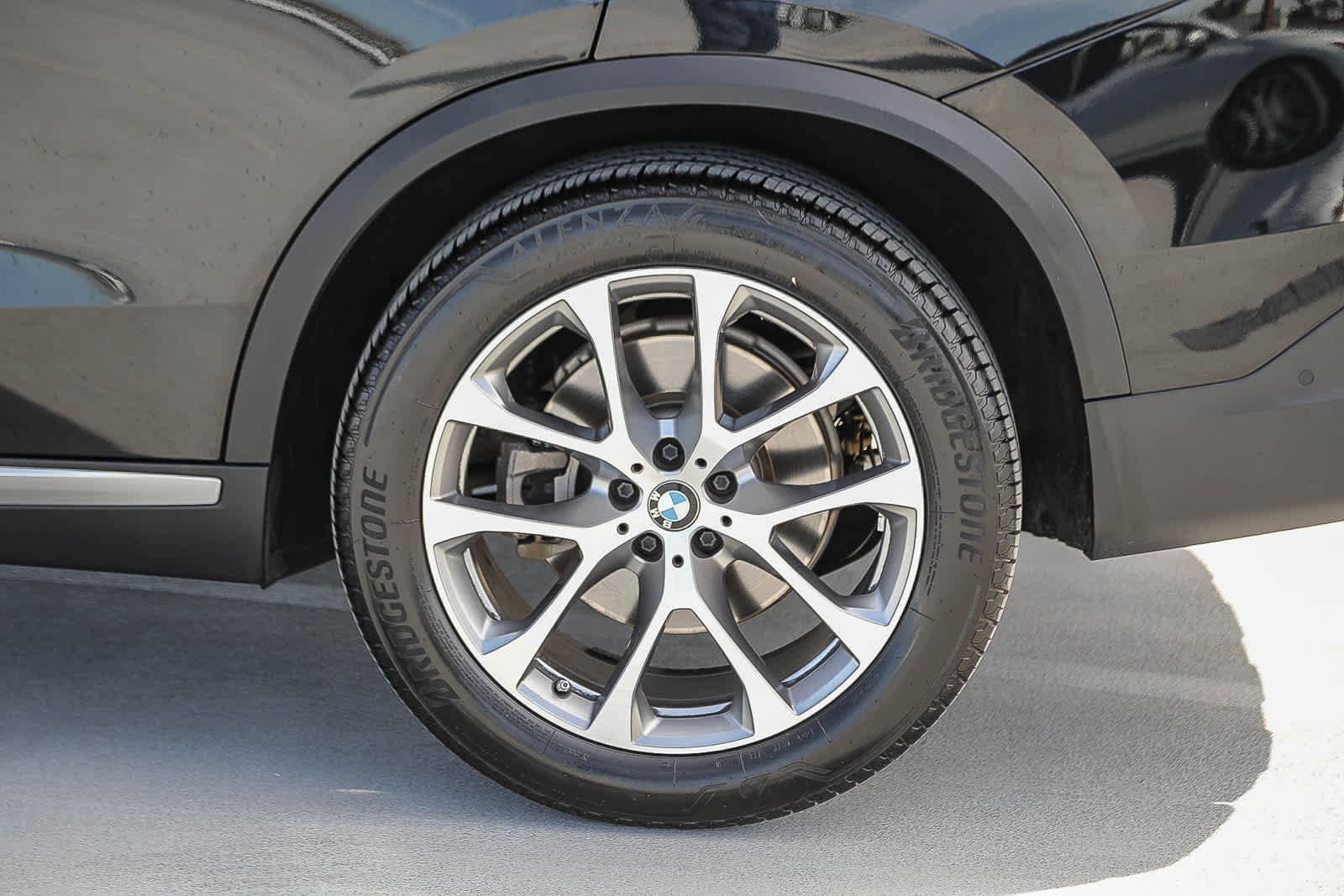 Thumbnail: 2020 BMW X5 - 11