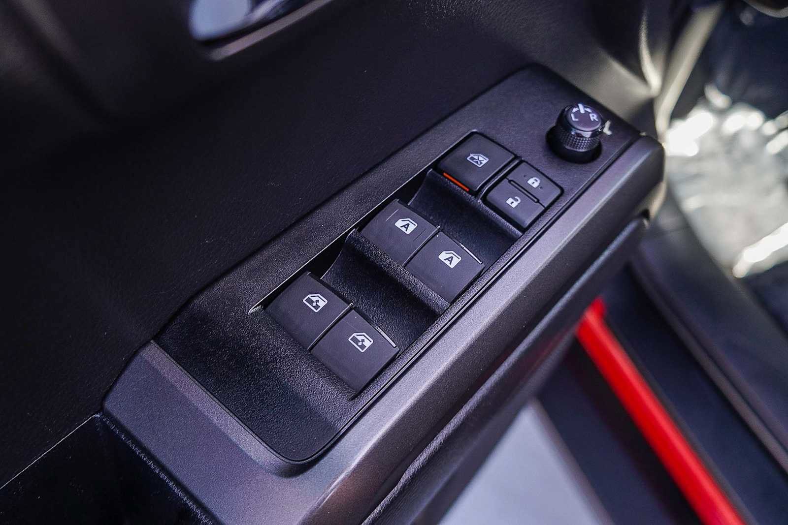 Thumbnail: 2023 Toyota Tacoma - 24