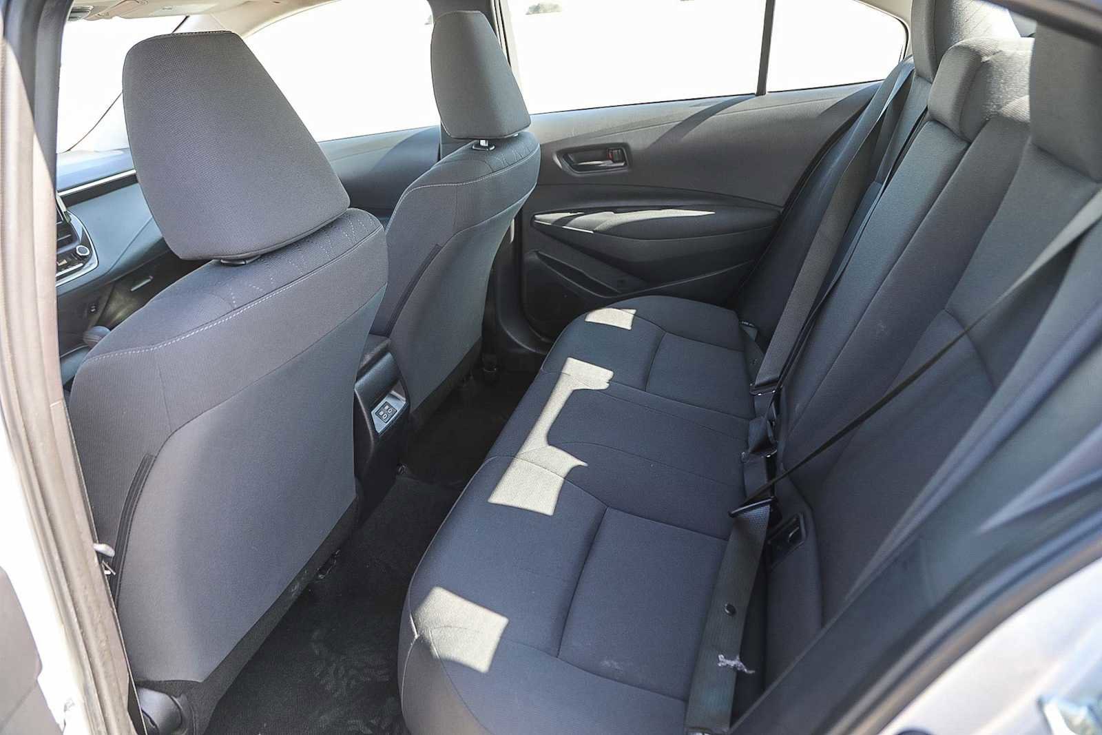 Thumbnail: 2023 Toyota Corolla - 17