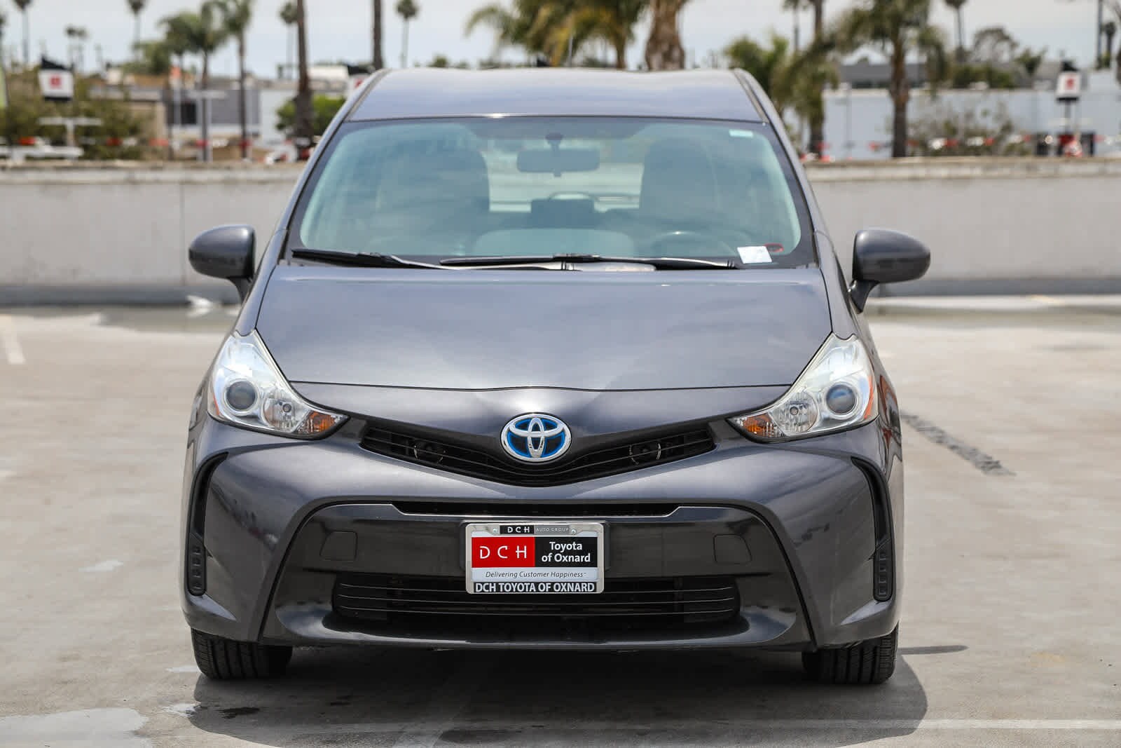 Thumbnail: 2015 Toyota Prius v - 2