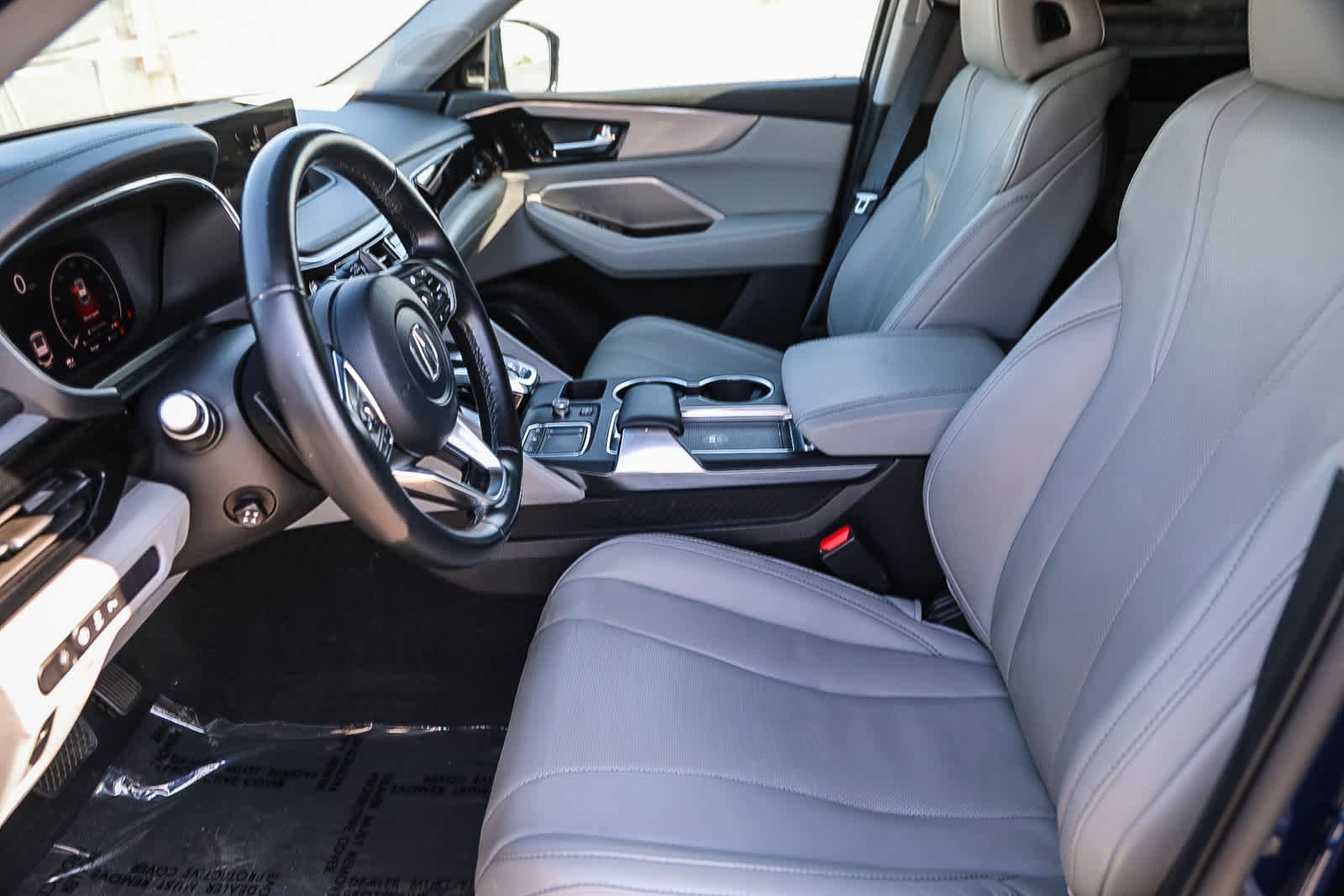 Thumbnail: 2022 Acura MDX - 16