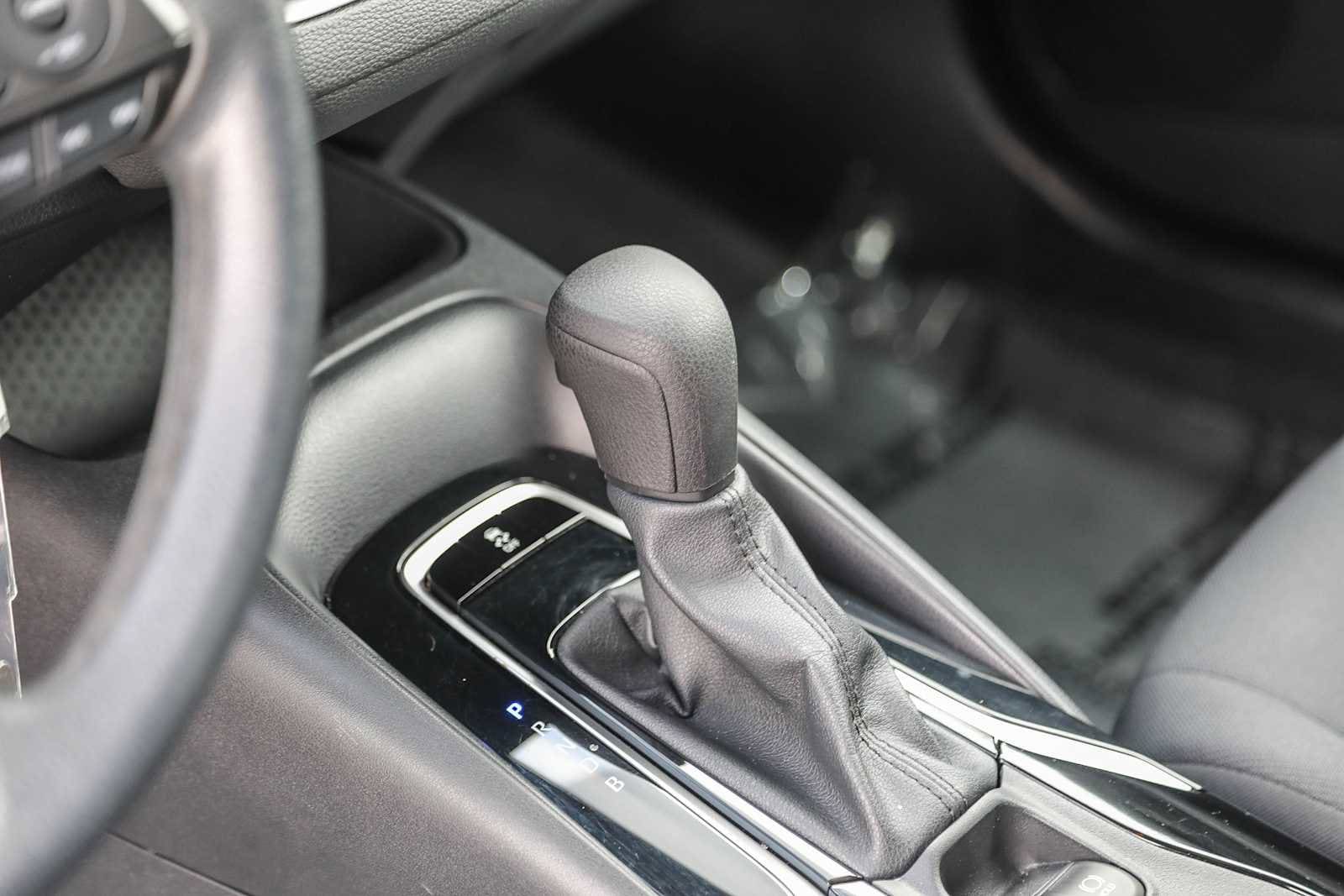 2022 Toyota Corolla LE 20