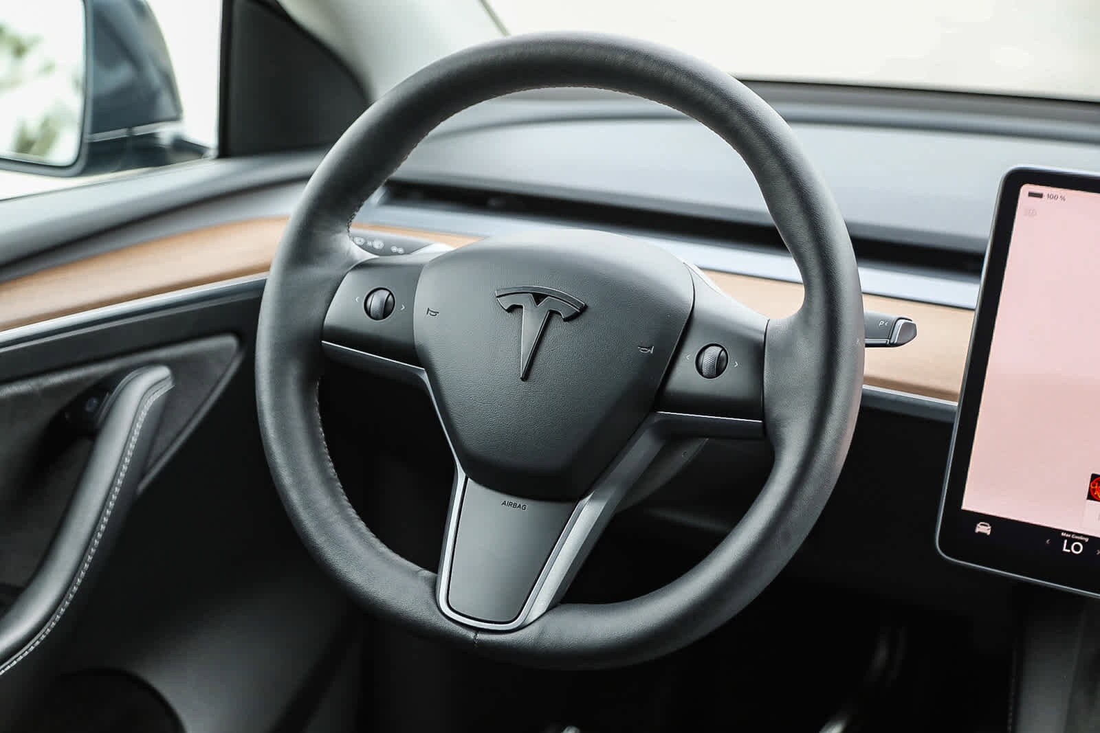 Thumbnail: 2023 Tesla Model Y - 14