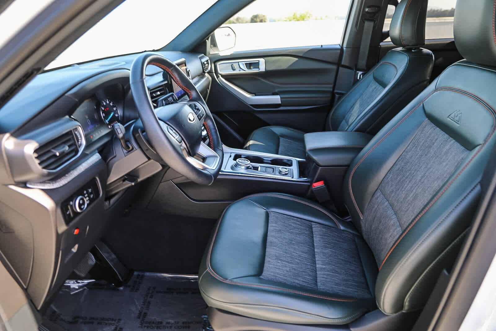 Thumbnail: 2024 Ford Explorer - 17