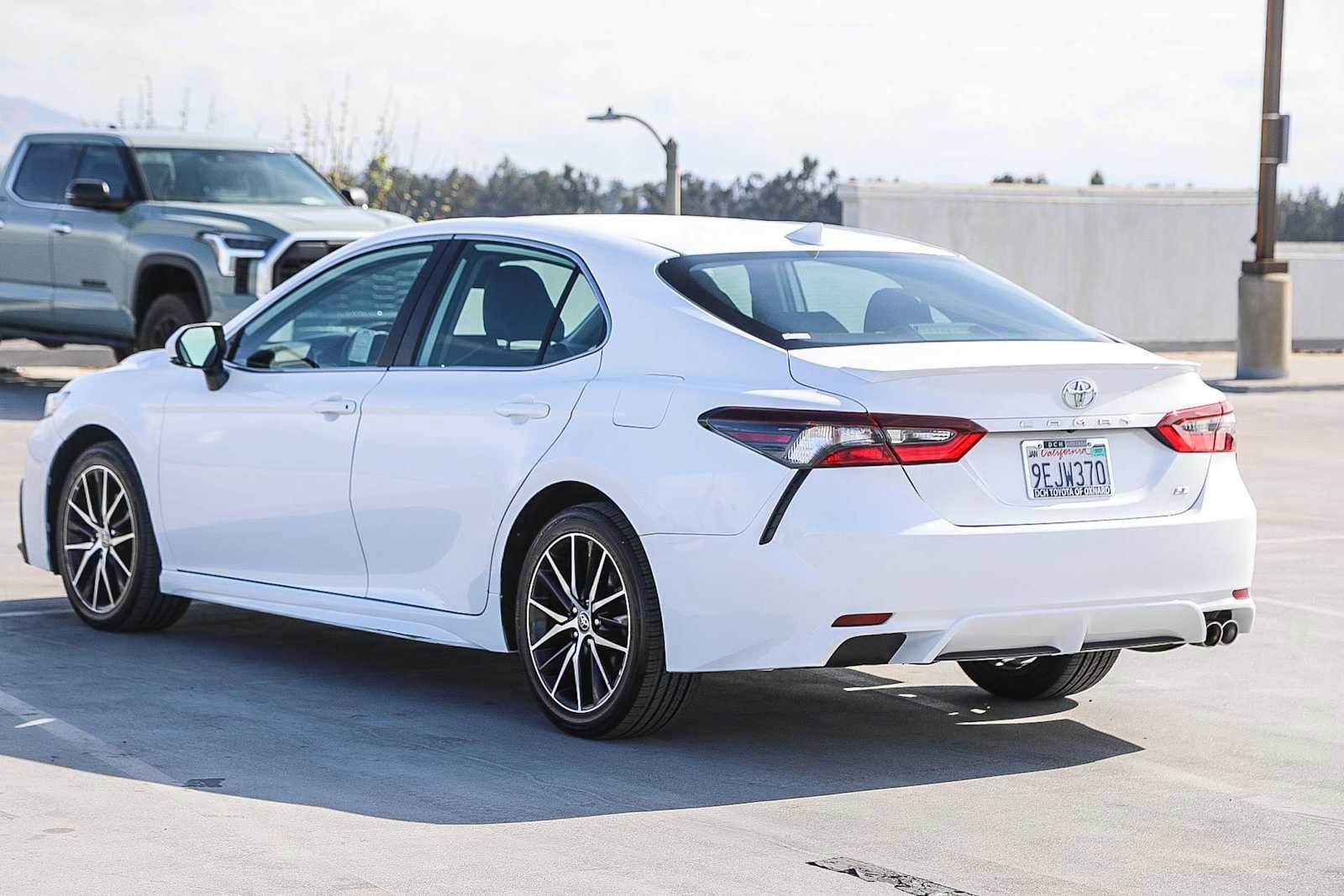 Thumbnail: 2023 Toyota Camry - 8