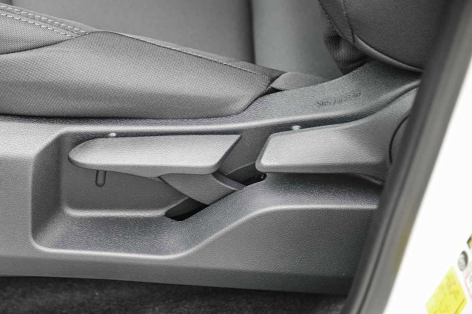 Thumbnail: 2025 Toyota Tacoma - 15