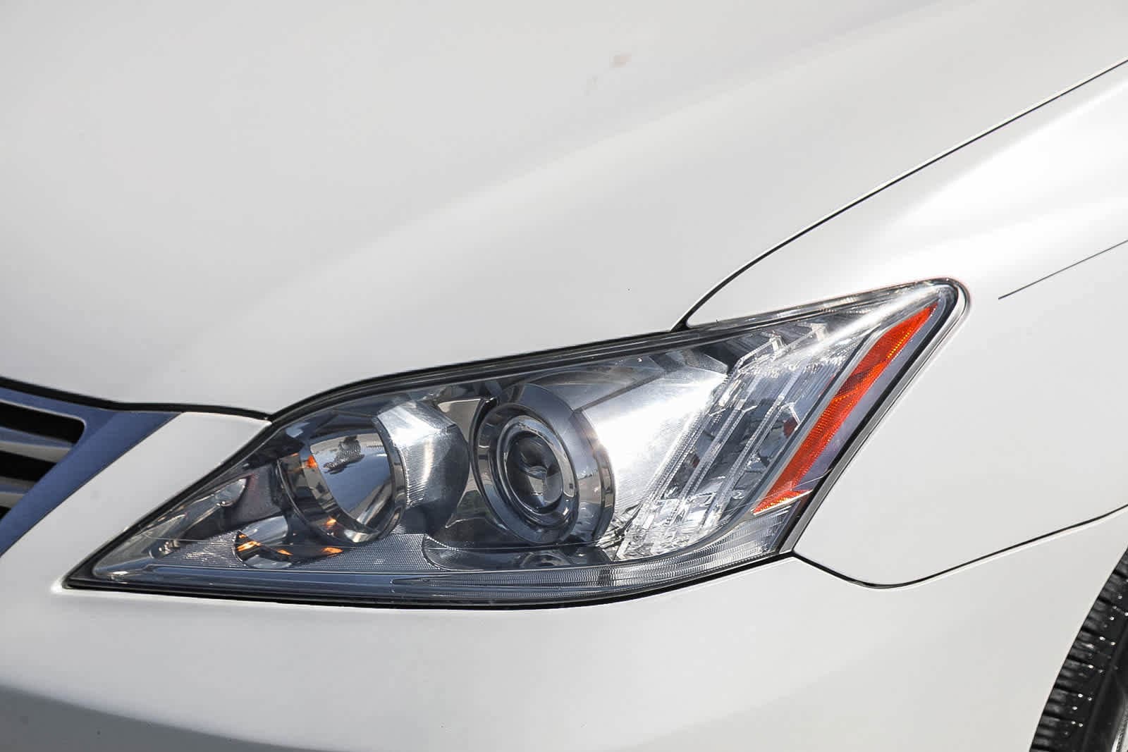Thumbnail: 2011 Lexus ES - 7