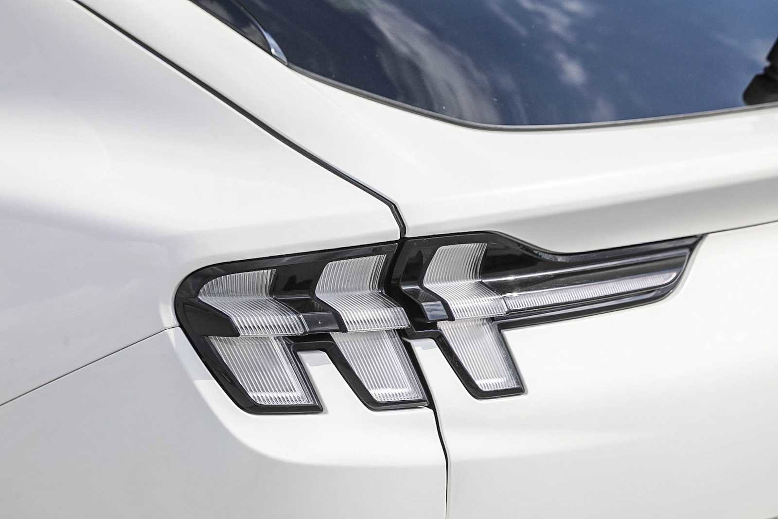 Thumbnail: 2021 Ford Mustang Mach-E - 9