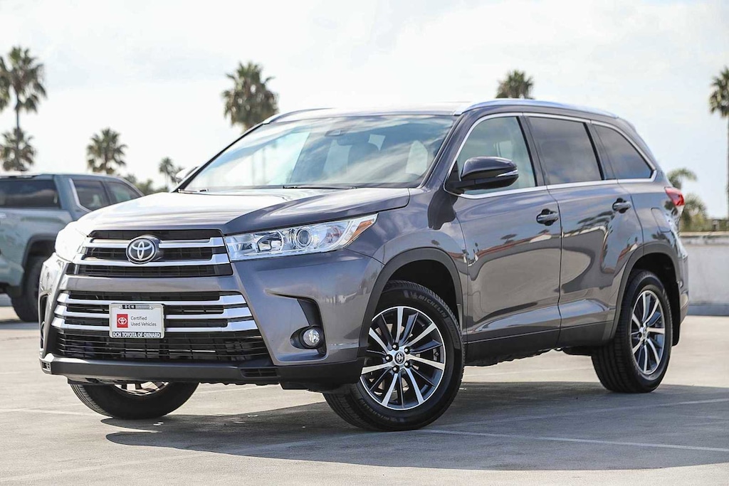 Certified 2019 Toyota Highlander XLE V6 SUV