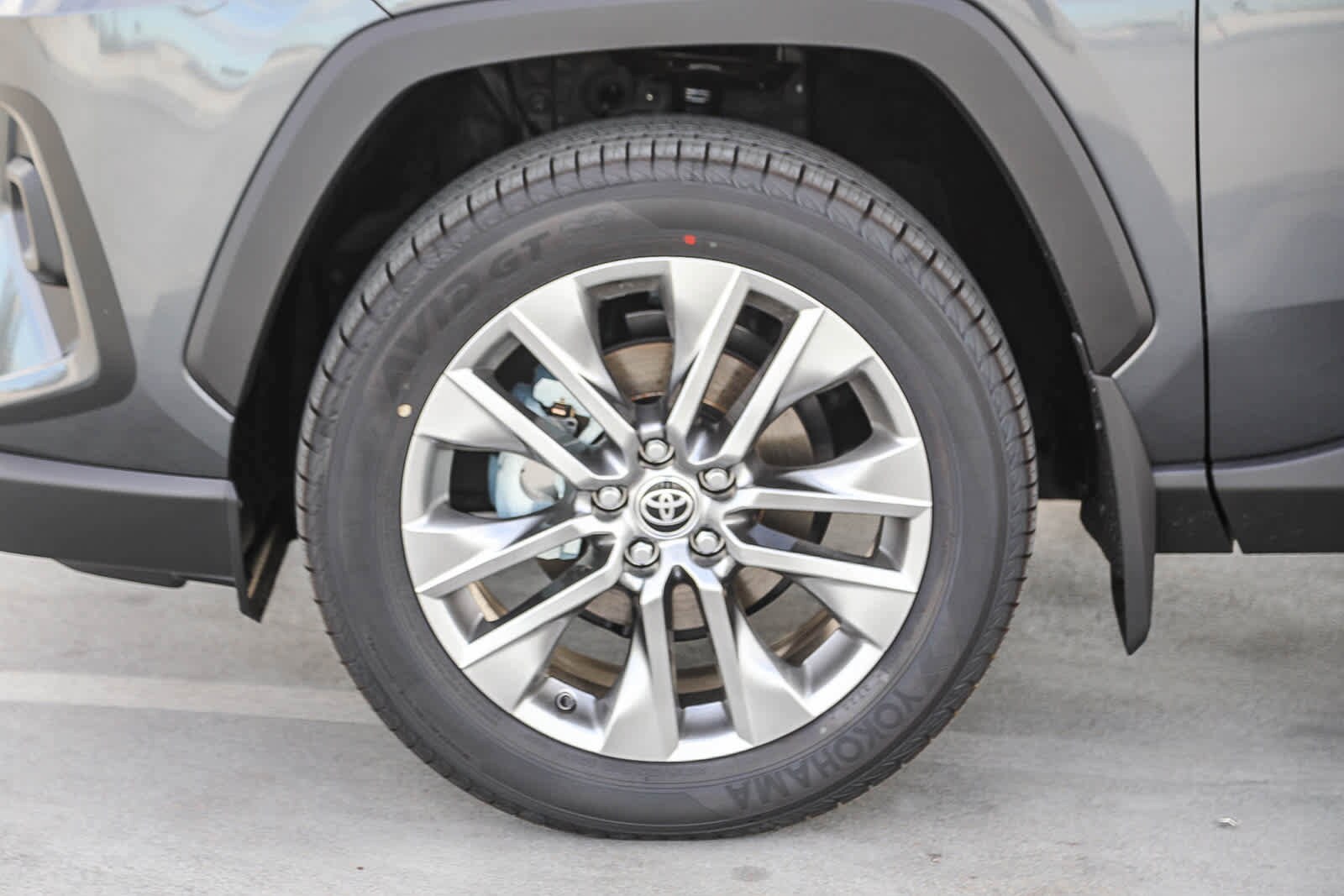 Thumbnail: 2025 Toyota RAV4 - 9