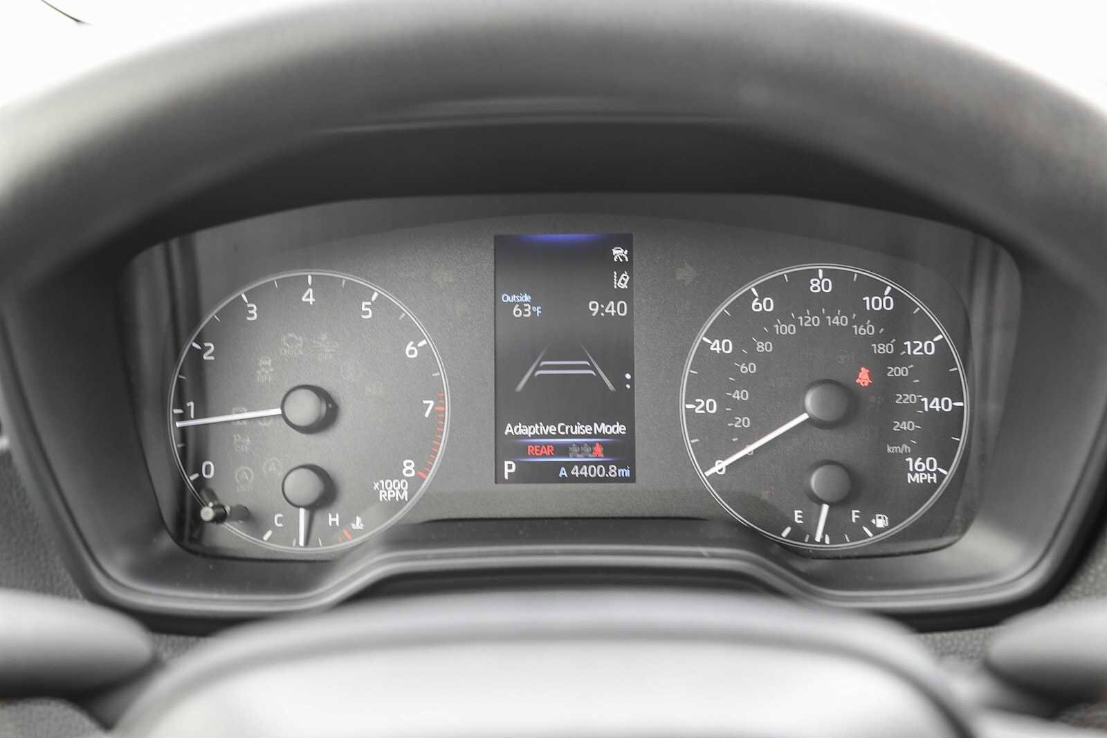2024 Toyota Corolla LE 22