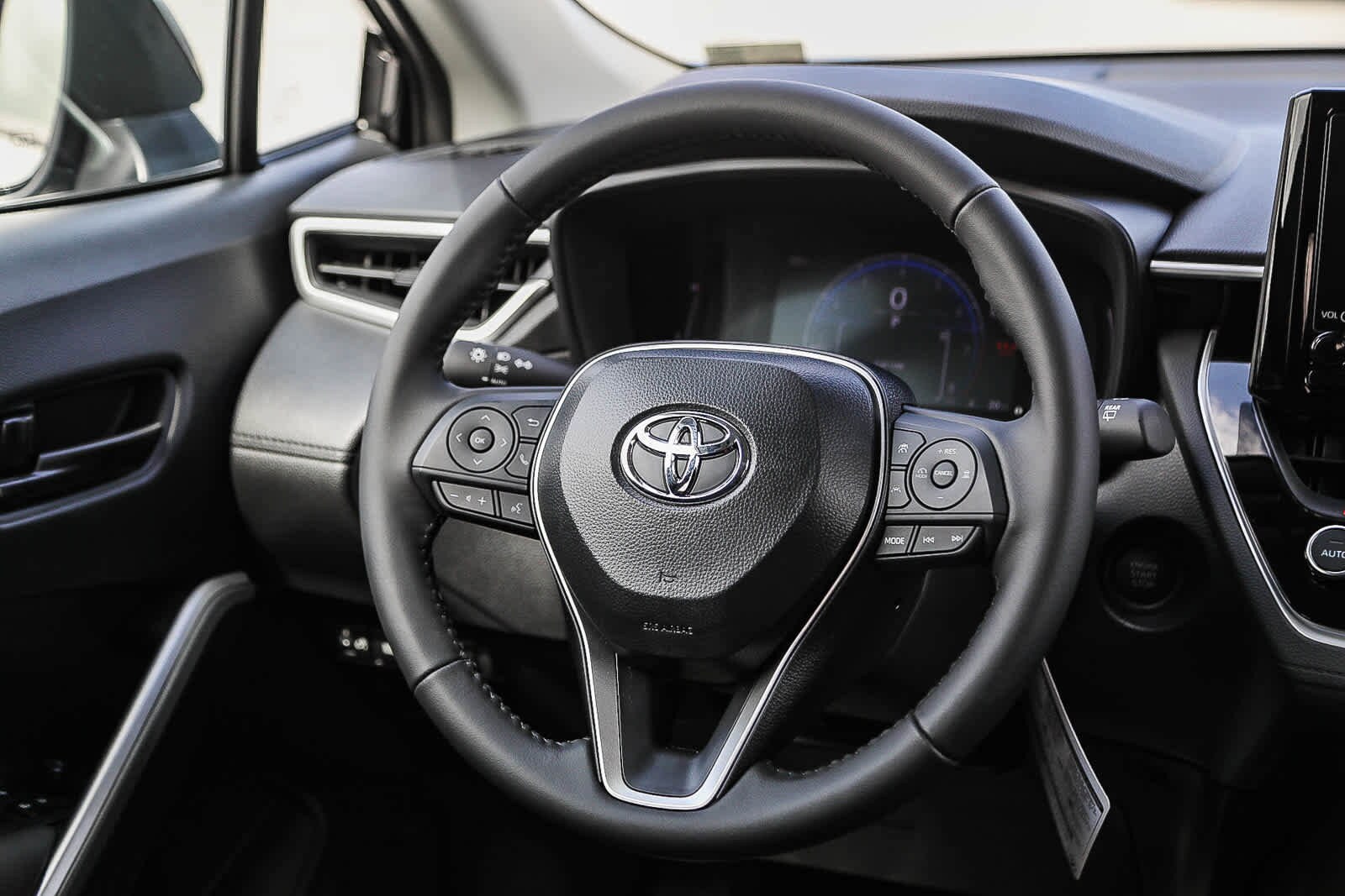 Thumbnail: 2026 Toyota Corolla Cross - 17