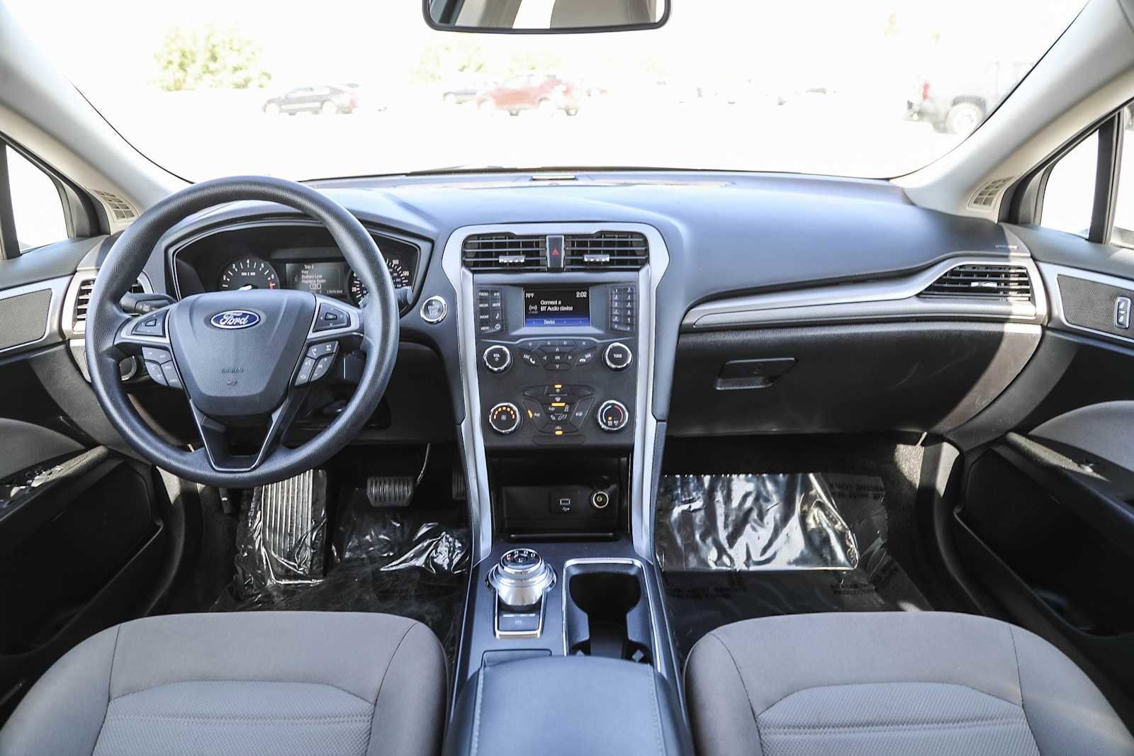 2019 Ford Fusion S 10