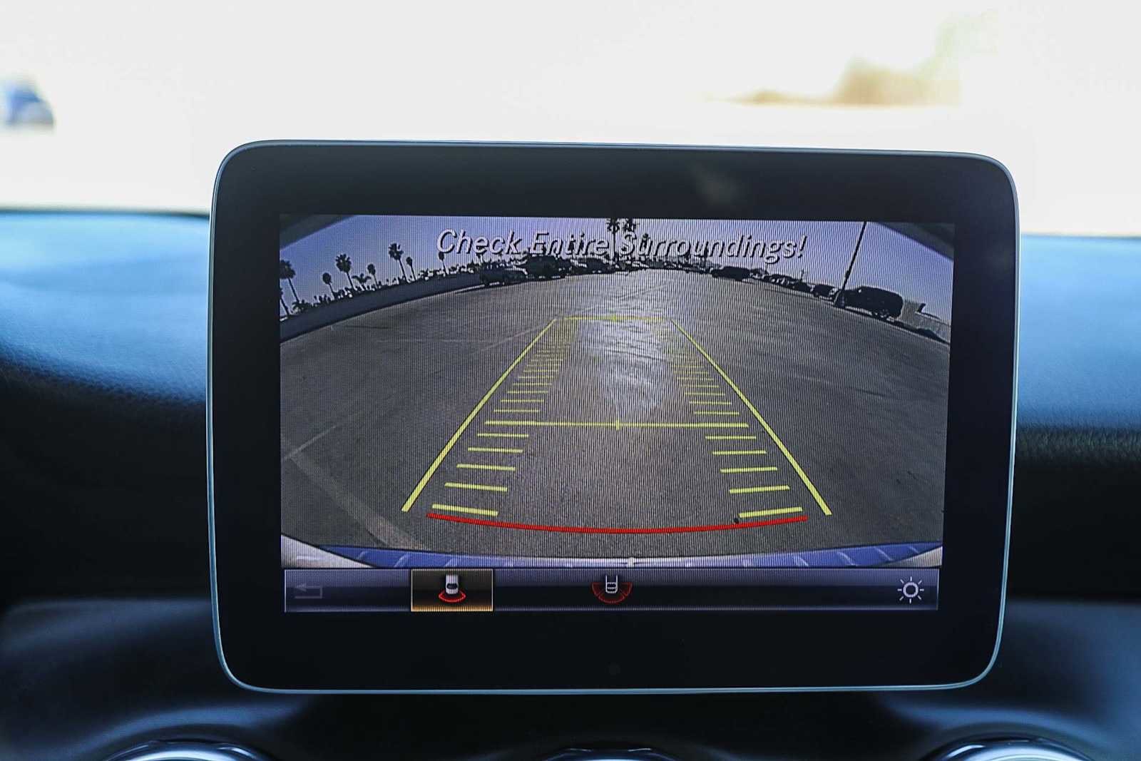 Thumbnail: 2019 Mercedes-Benz GLA - 23