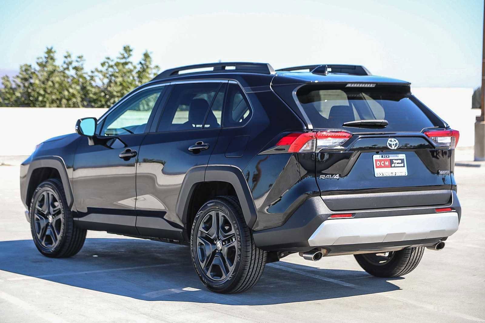 Thumbnail: 2024 Toyota RAV4 - 7