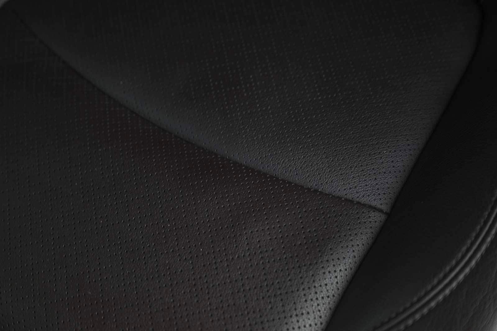 Thumbnail: 2024 Toyota Sienna - 25