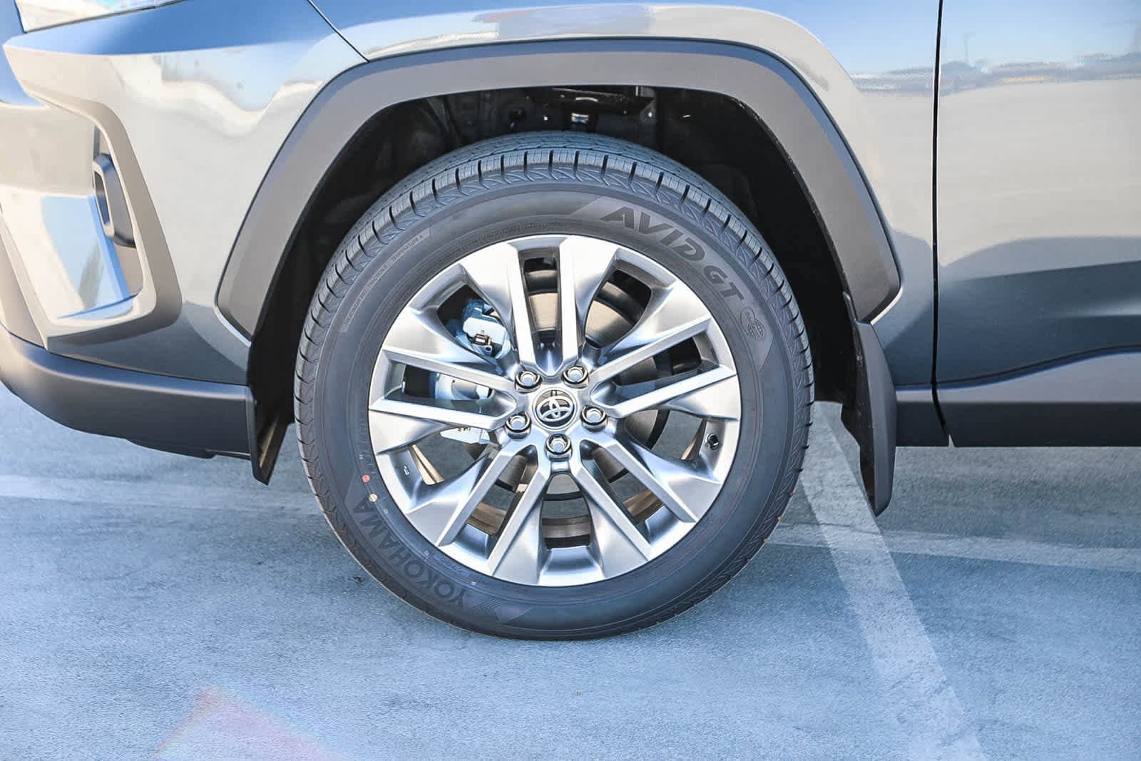 Thumbnail: 2025 Toyota RAV4 - 9