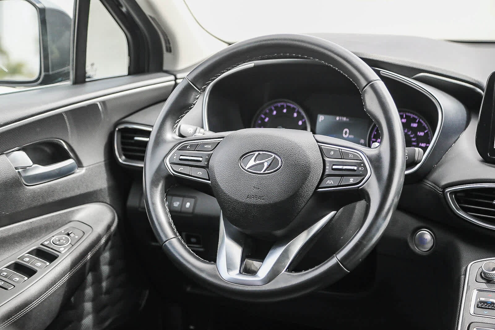 Thumbnail: 2023 Hyundai Santa Fe - 14