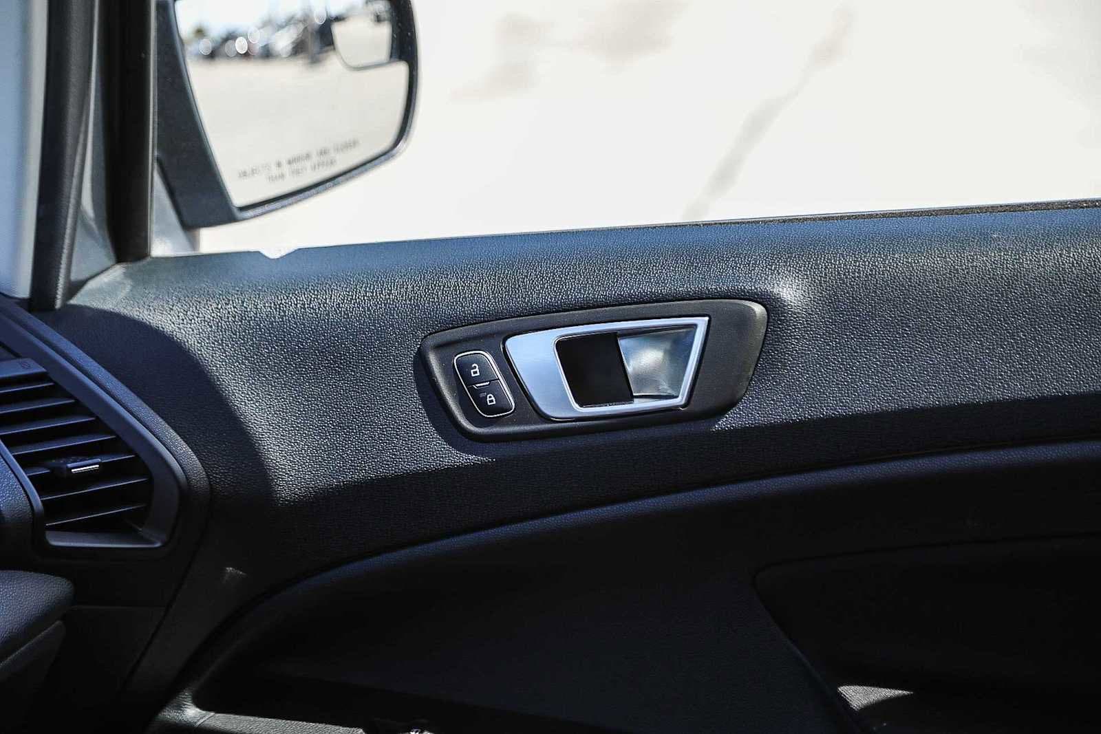 Thumbnail: 2019 Ford EcoSport - 20