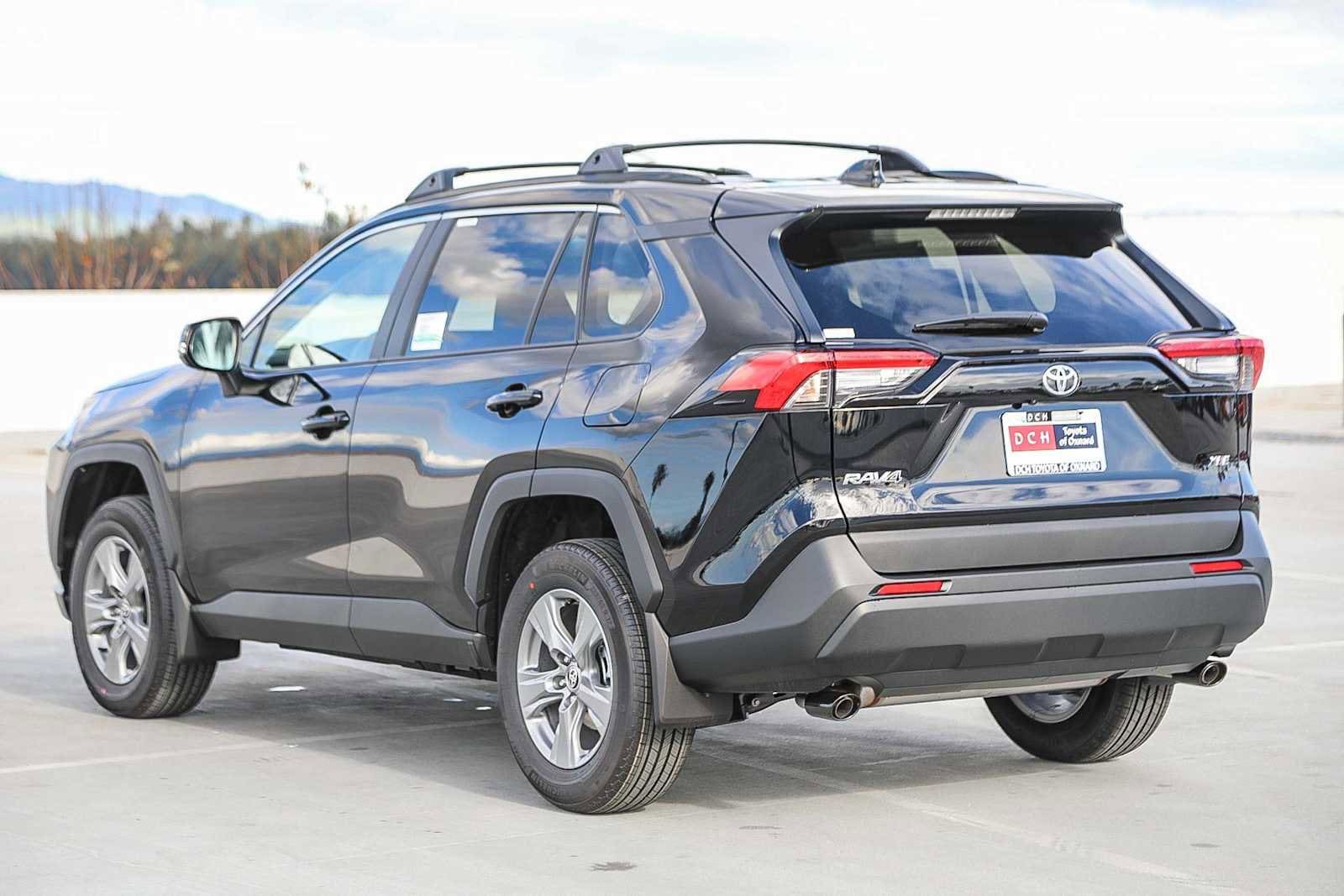 Thumbnail: 2025 Toyota RAV4 - 7