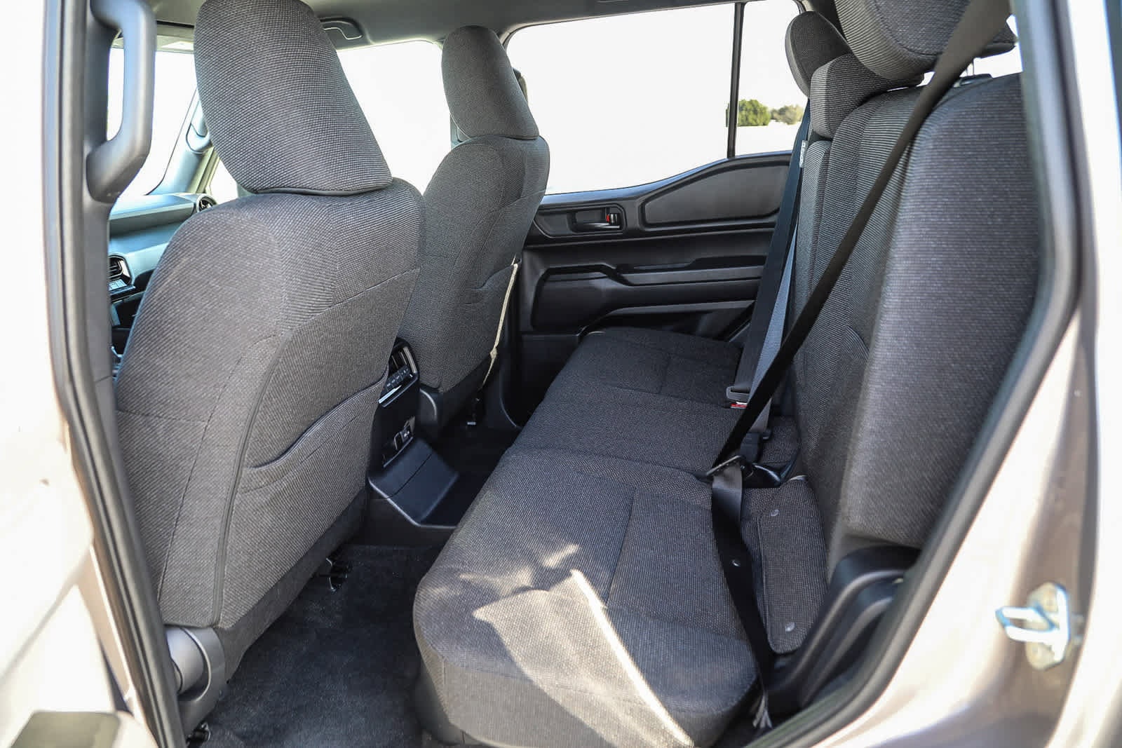 Thumbnail: 2025 Toyota Land Cruiser - 19