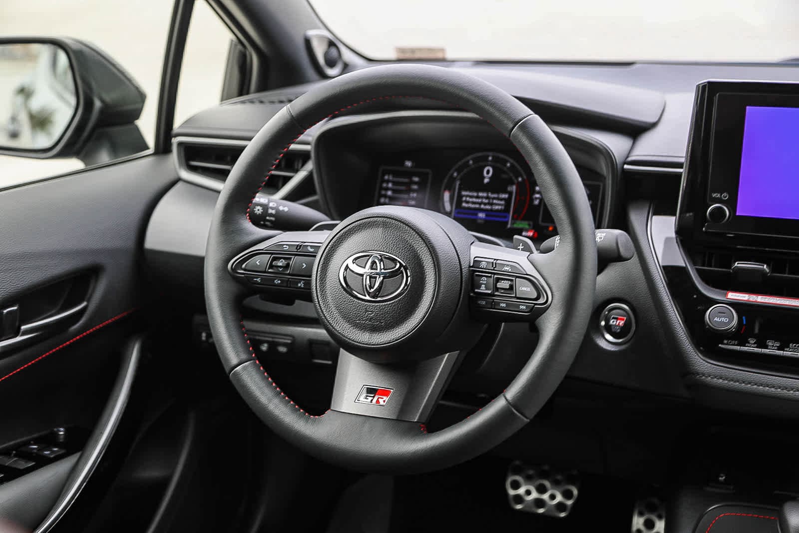 2025 Toyota GR Corolla Premium Plus - Photo 16