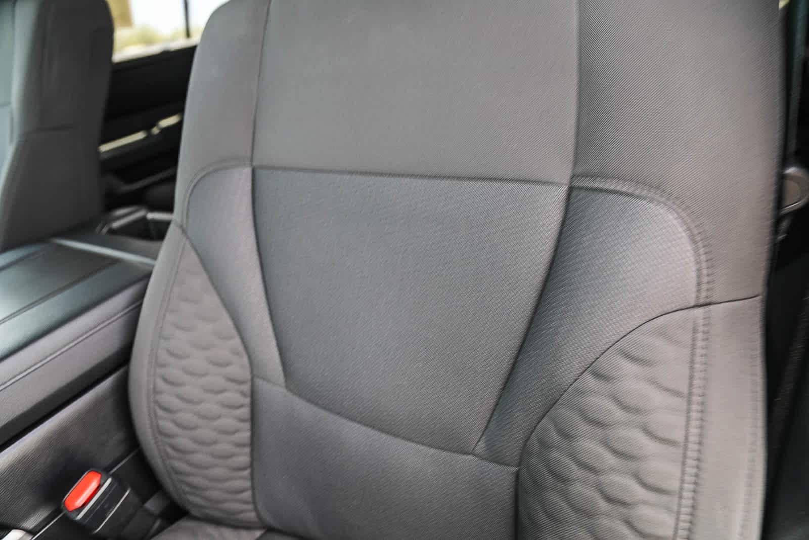 2025 Toyota Sequoia SR5 - Photo 24