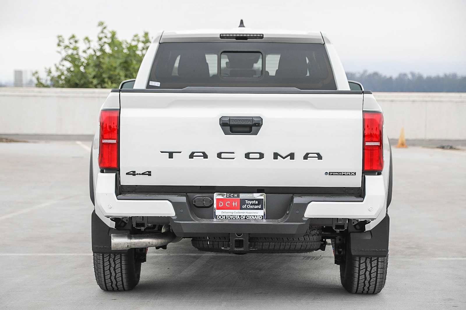 Thumbnail: 2025 Toyota Tacoma - 6