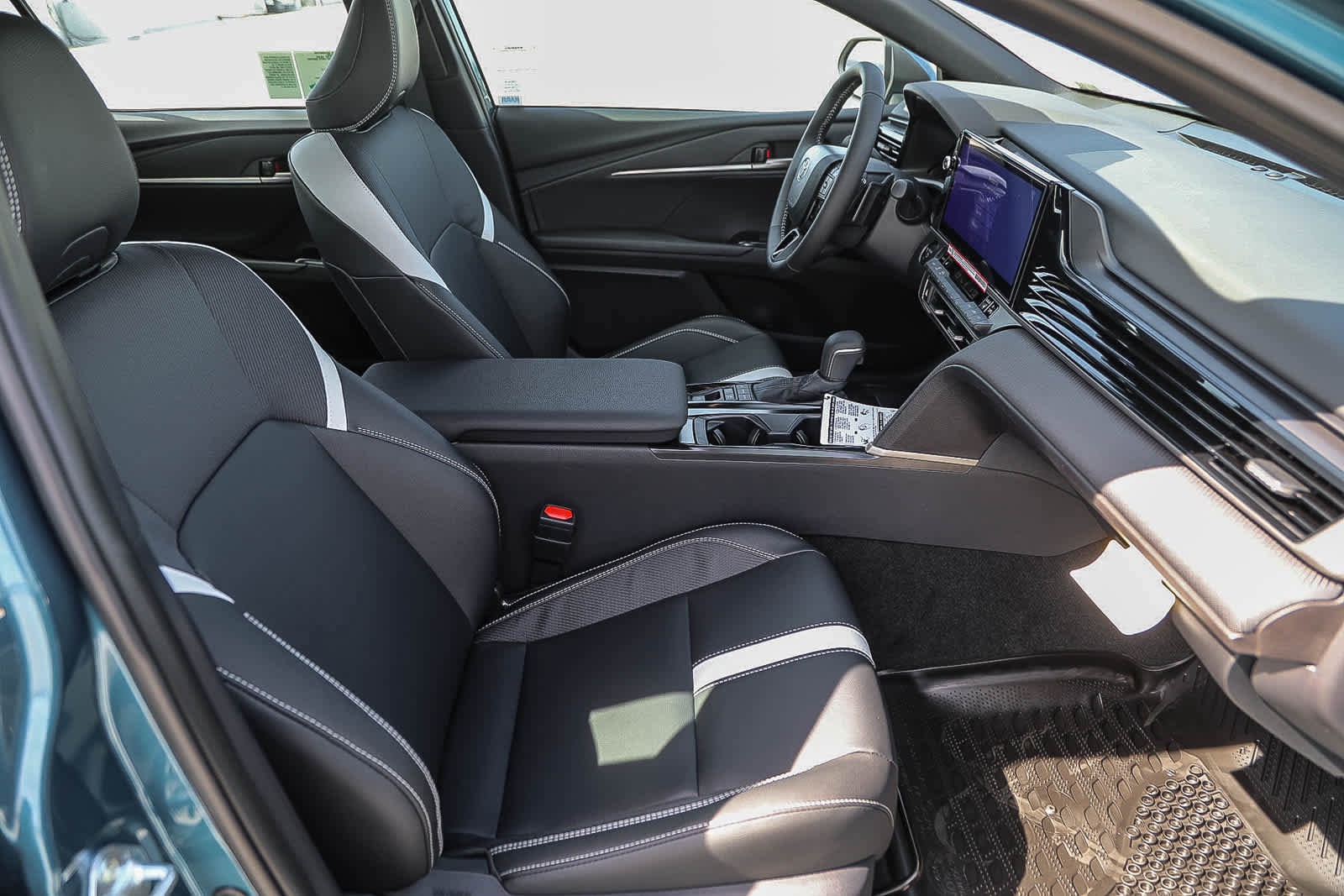 Thumbnail: 2026 Toyota Camry - 18