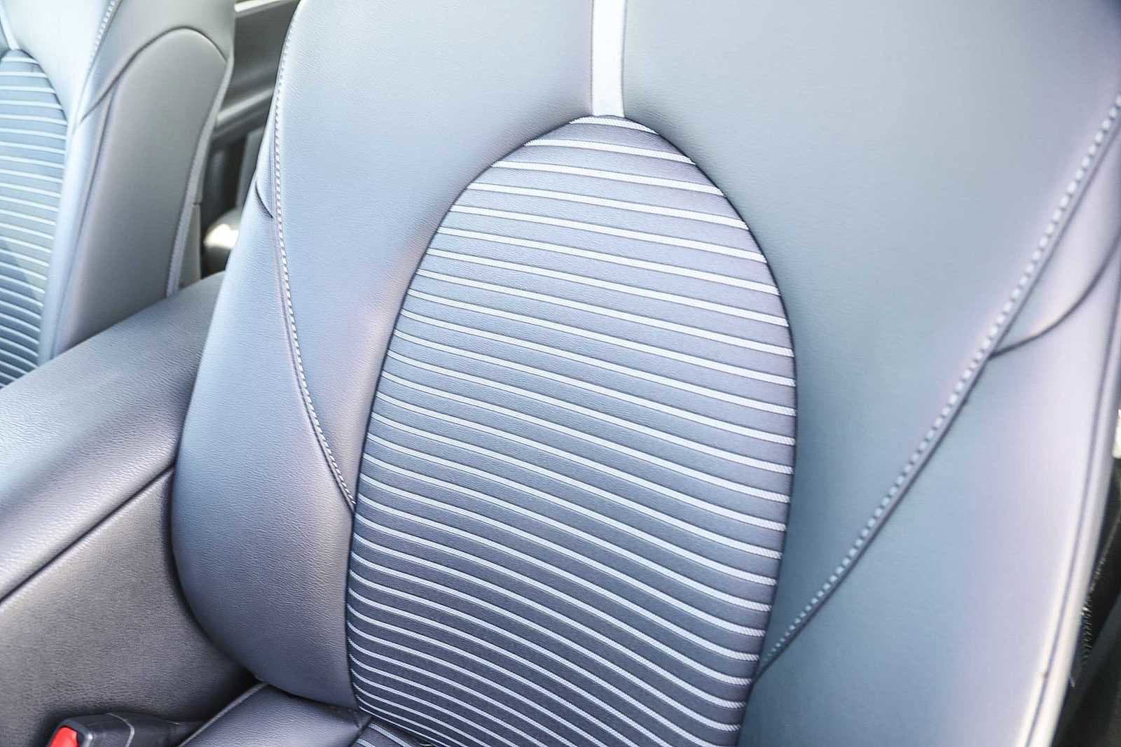 Thumbnail: 2023 Toyota Camry - 25