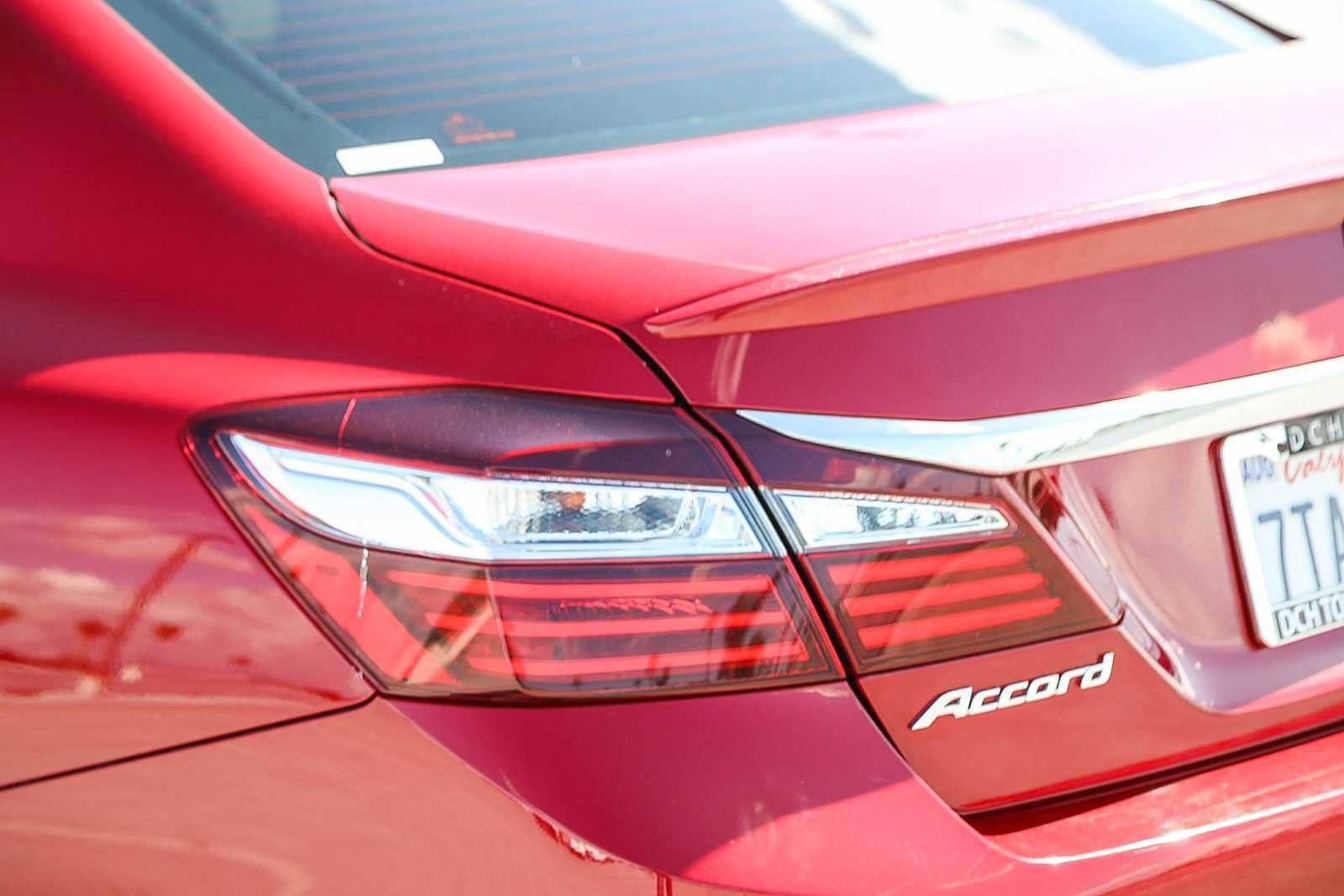 Thumbnail: 2016 Honda Accord - 9