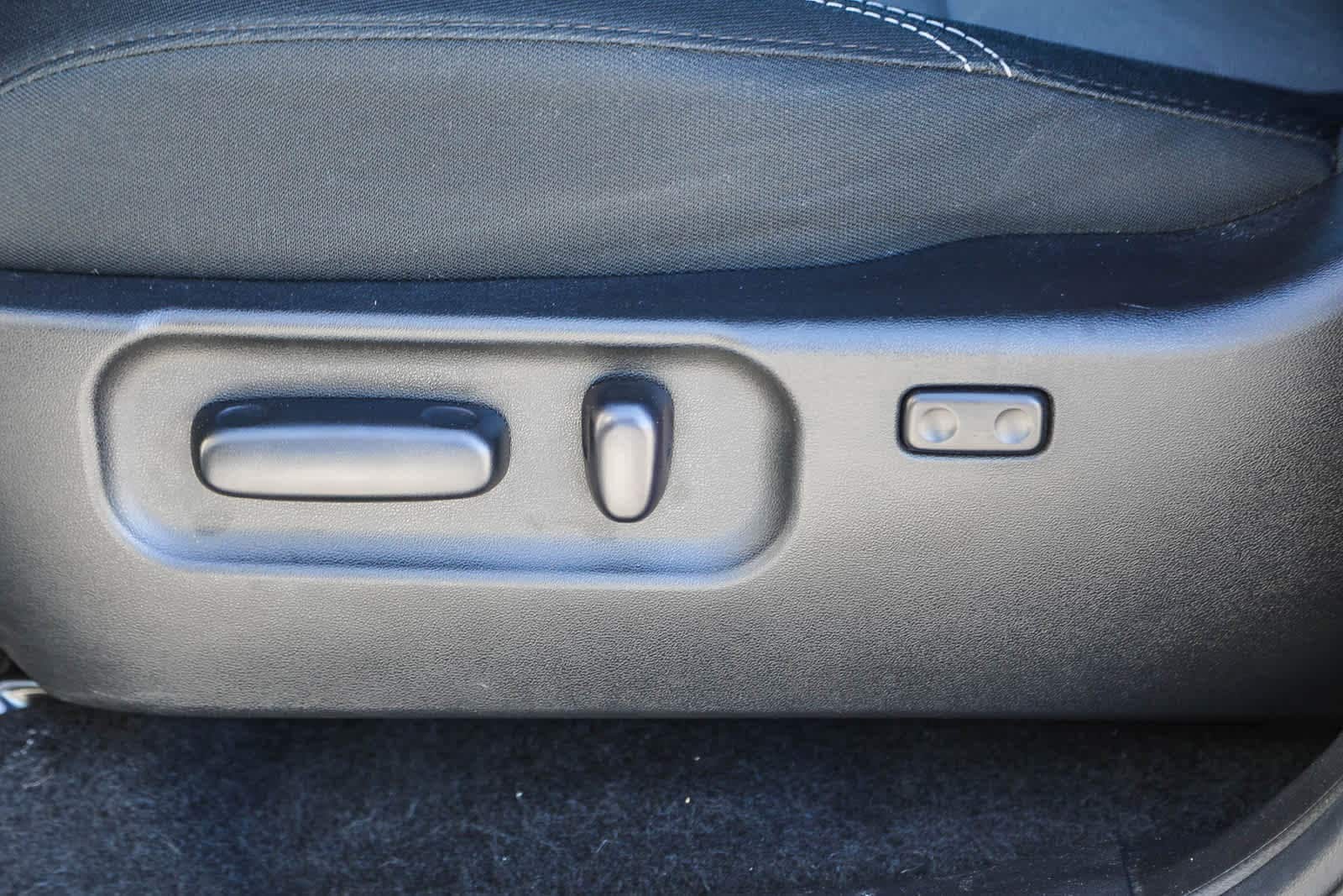 Thumbnail: 2022 Toyota Tacoma - 20