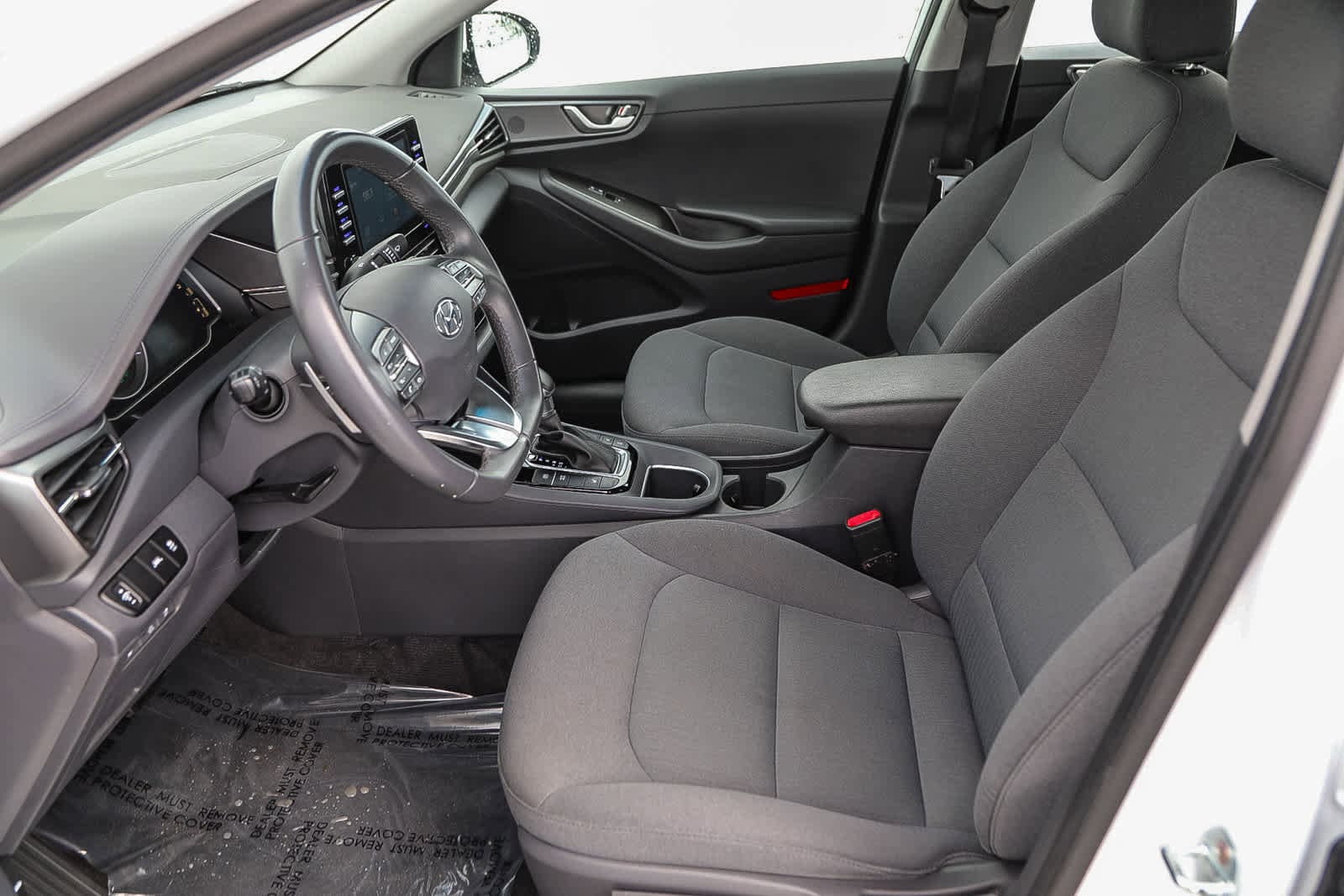 Thumbnail: 2020 Hyundai Ioniq - 15