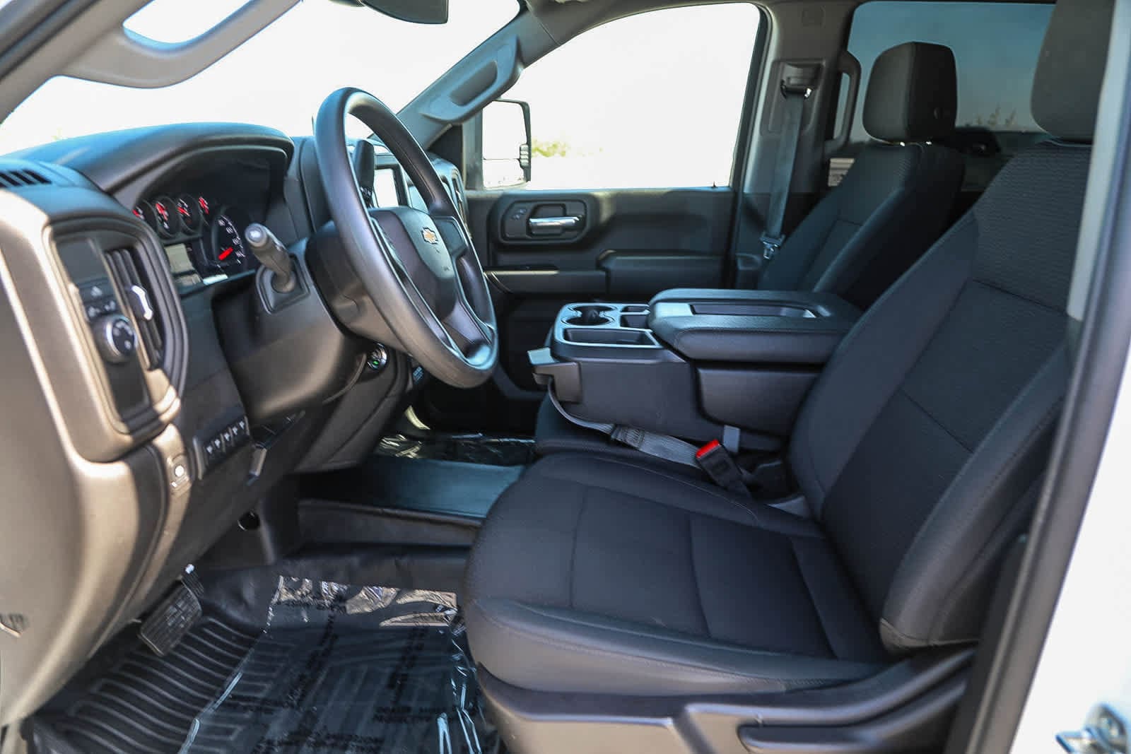 Thumbnail: 2025 Chevrolet Silverado 2500 - 18