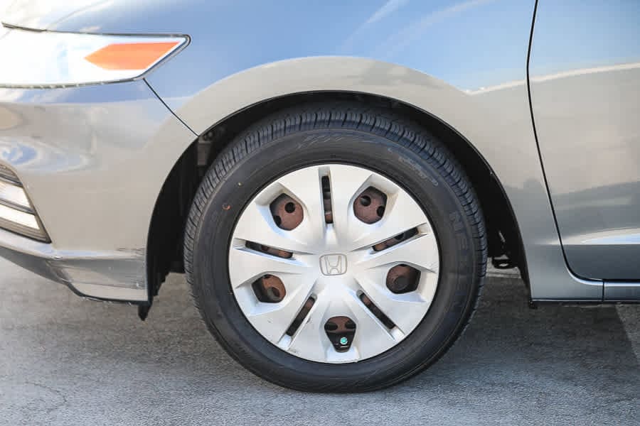 Thumbnail: 2012 Honda Insight - 9