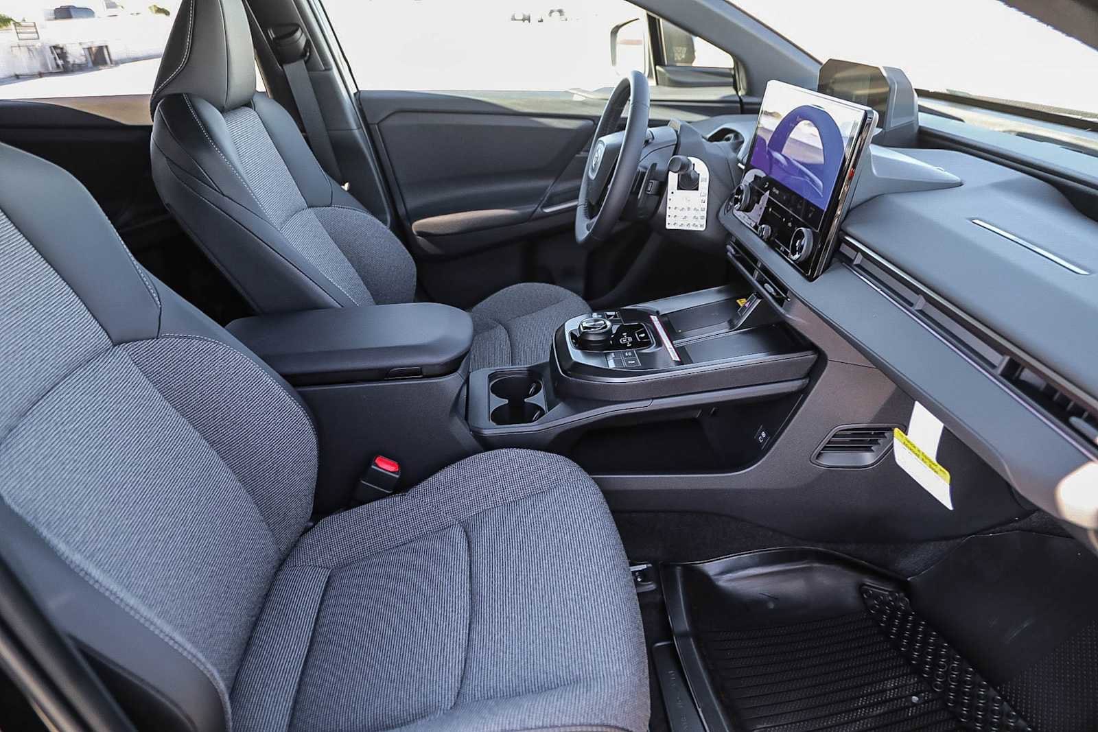 Thumbnail: 2026 Toyota bZ - 18