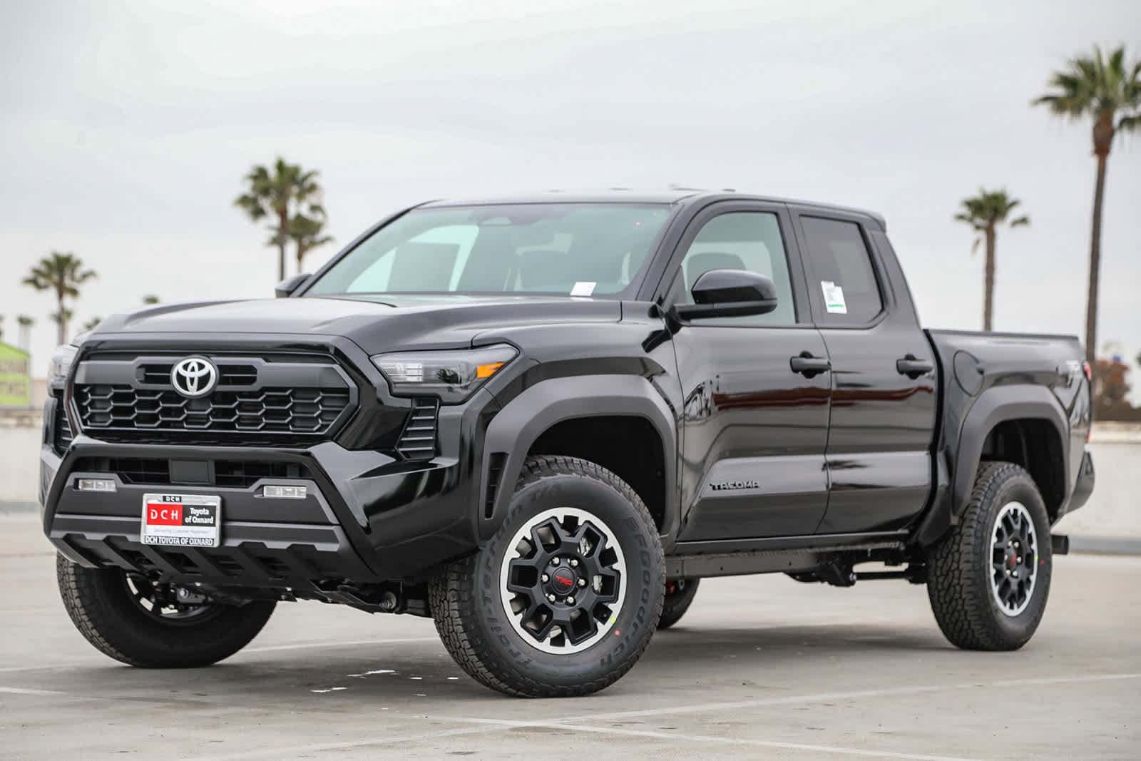 2025 Toyota Tacoma TRD Off-Road -
                  Oxnard, CA