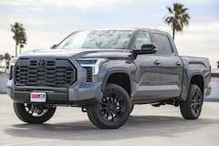 2026 Toyota Tundra Limited LIMITED CREWMAX 5.5