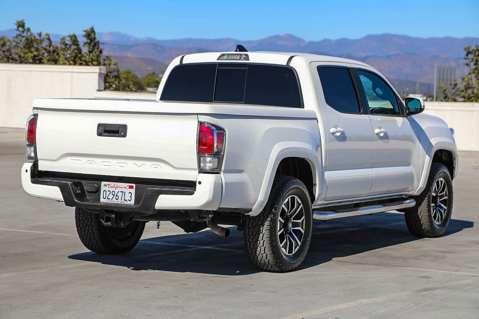 Thumbnail: 2022 Toyota Tacoma - 6