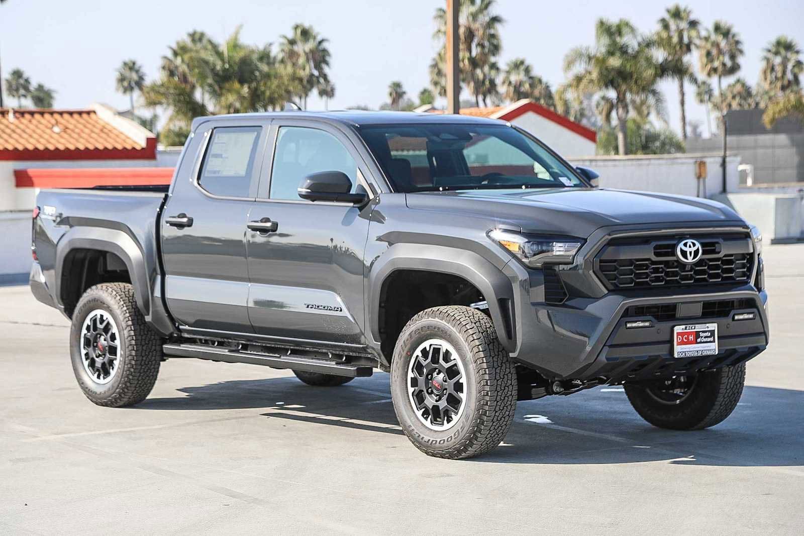 Thumbnail: 2025 Toyota Tacoma - 4