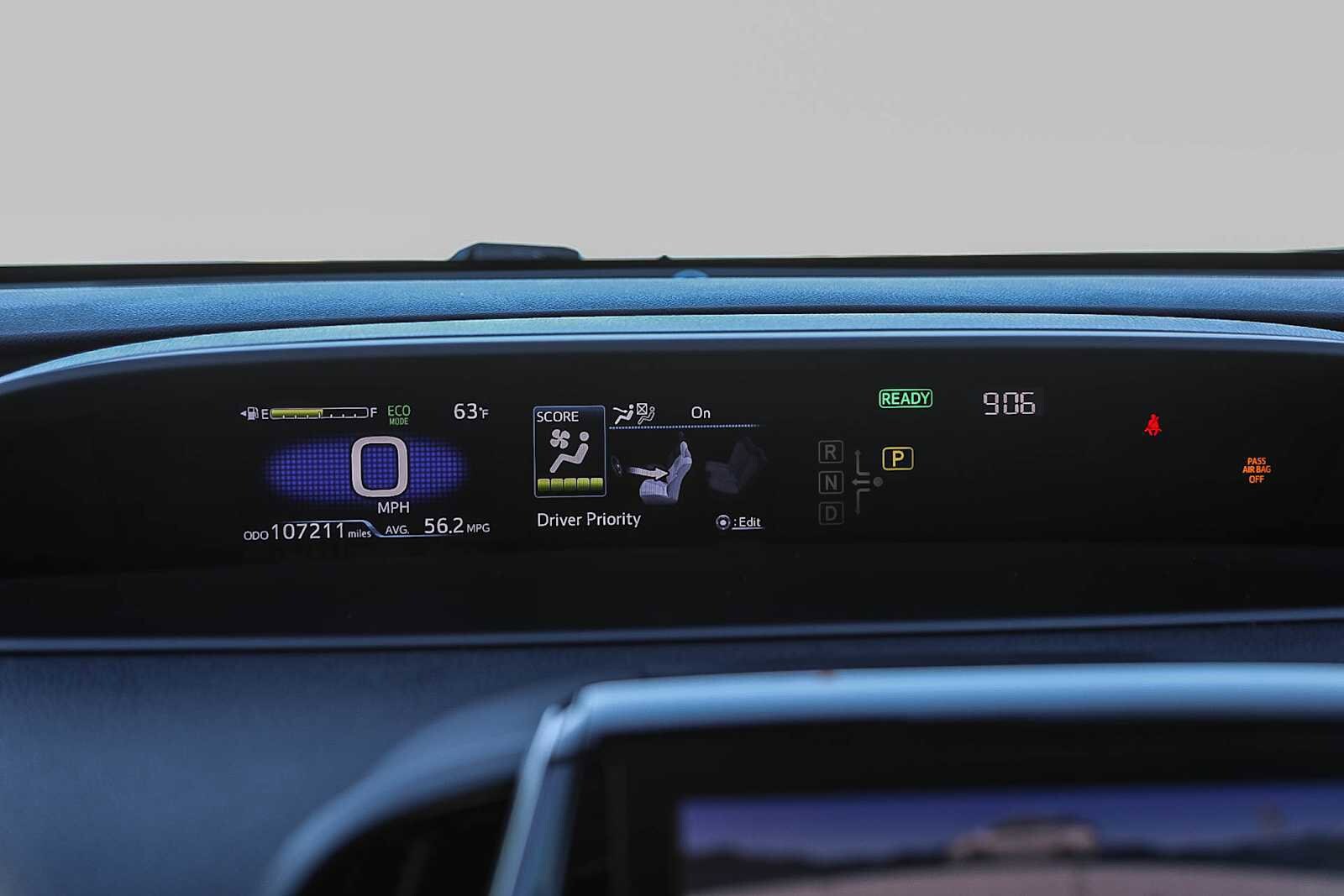 Thumbnail: 2021 Toyota Prius Prime - 22