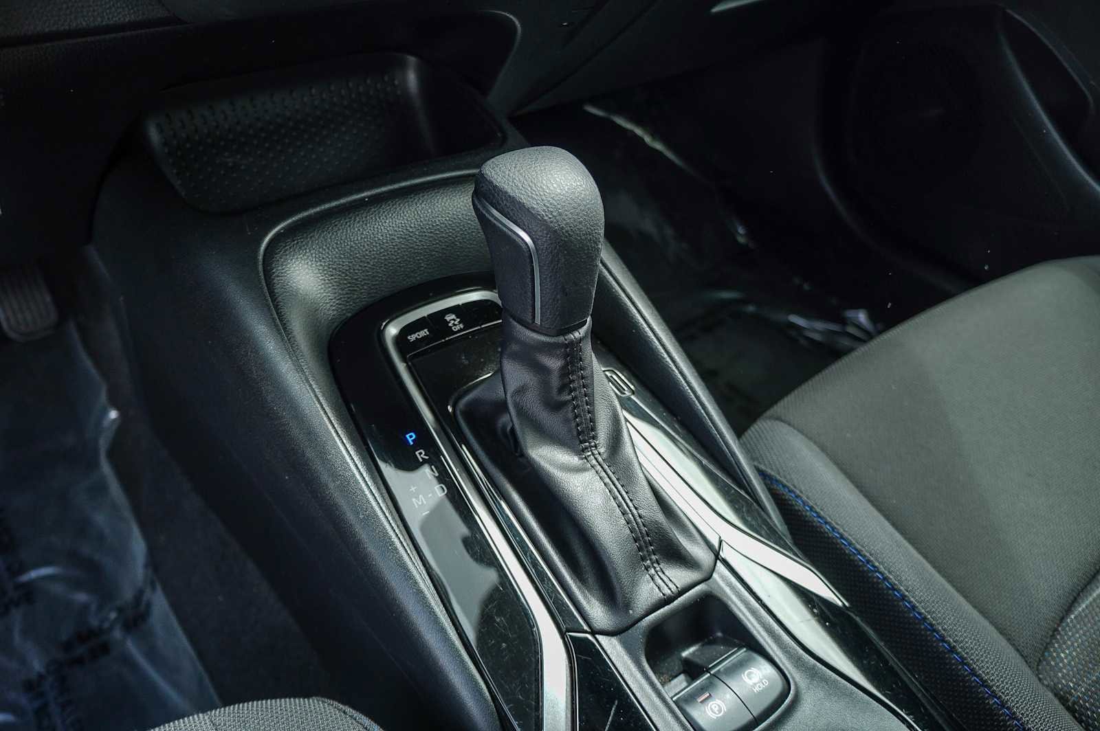 2022 Toyota Corolla SE 22