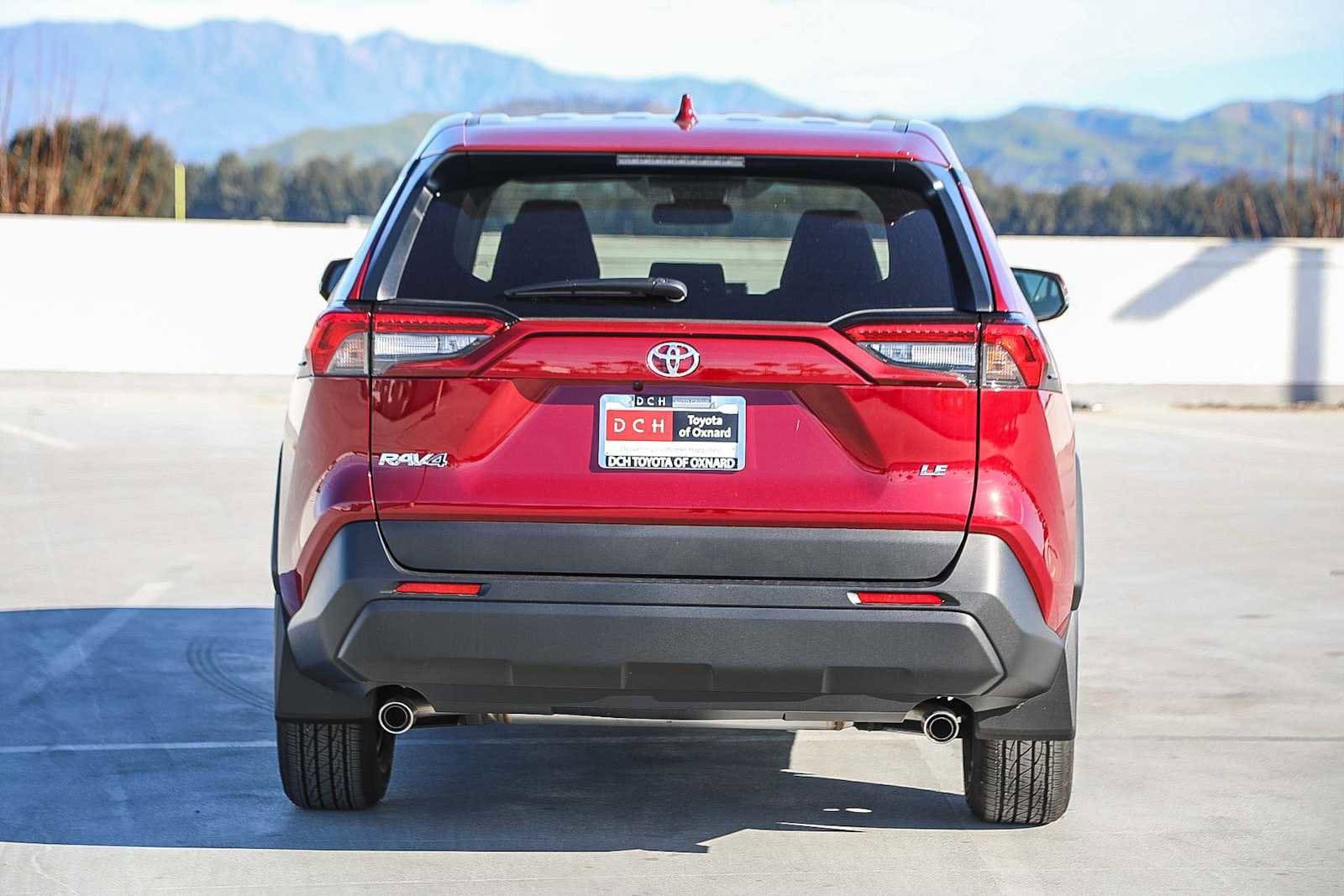 Thumbnail: 2025 Toyota RAV4 - 6