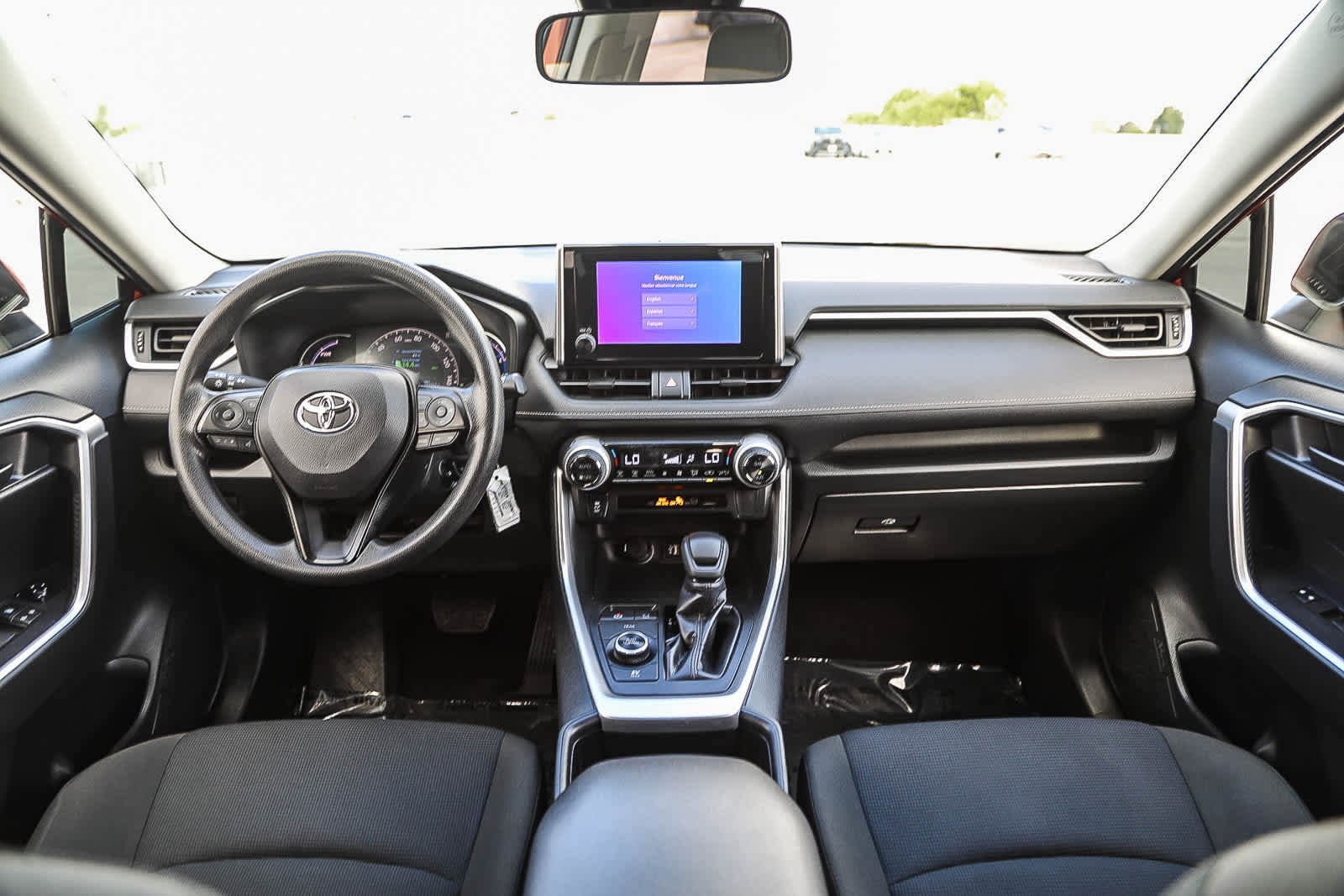 Thumbnail: 2024 Toyota RAV4 - 13