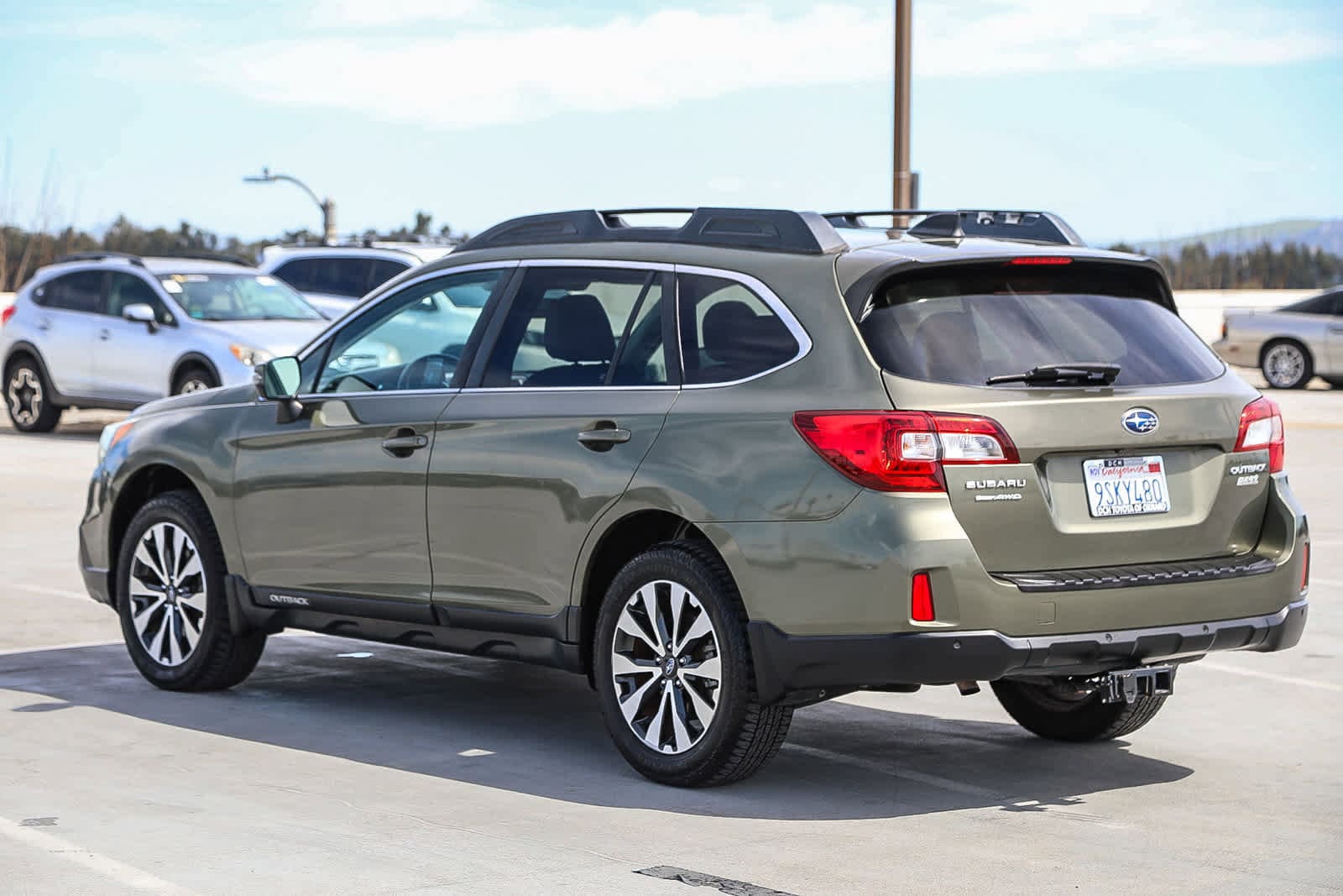 Thumbnail: 2017 Subaru Outback - 7